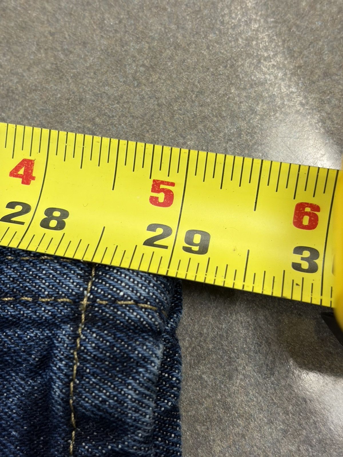 Wrangler Wrangler Jeans Mens 38x30 Dark Wash Blue Denim Straight Leg Size US 38 / EU 54 - 9 Thumbnail