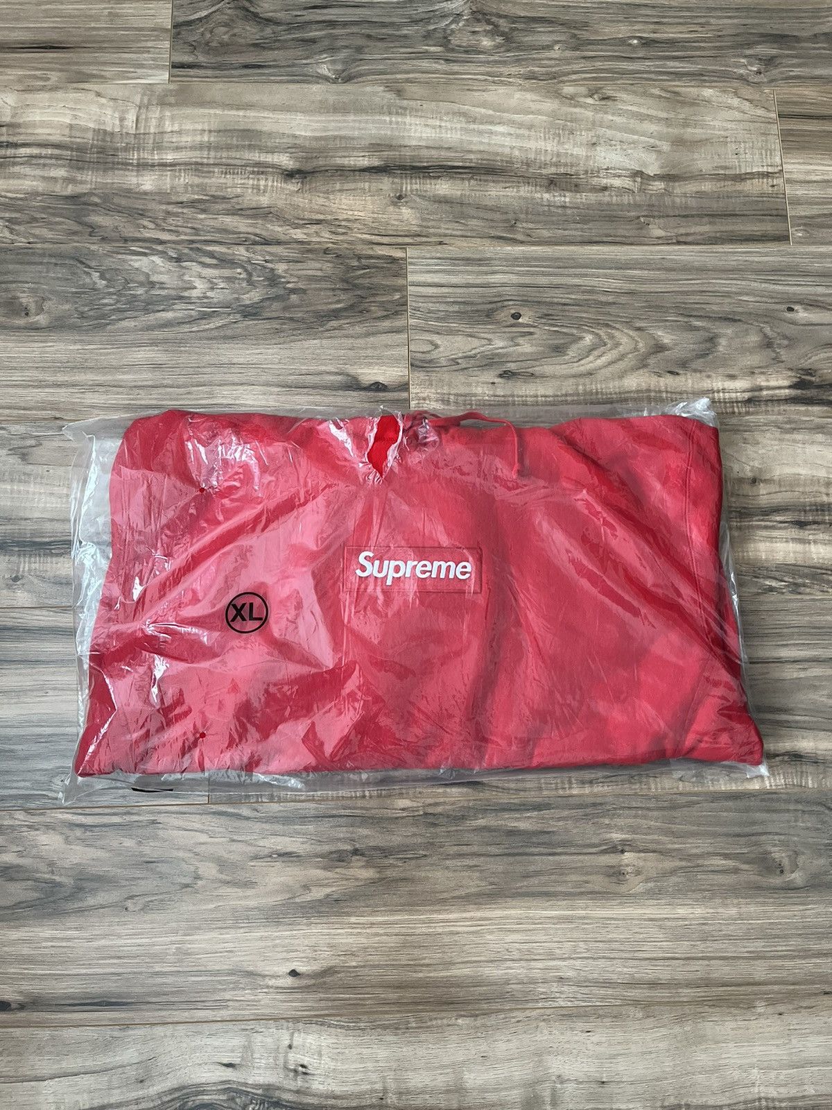 image of Supreme Box Logo Hooded Sweatshirt in Red, Men's (Size XL)