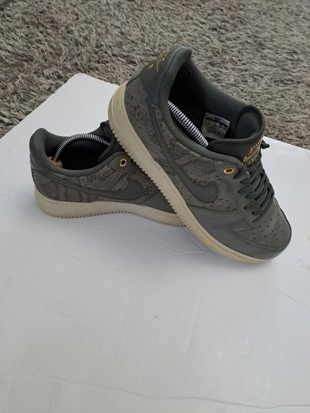 Nike Nike Air Force 1 '07 LV8 Green Snake Dark Stucco River 8 UK Size US 9 / EU 42 - 7 Thumbnail
