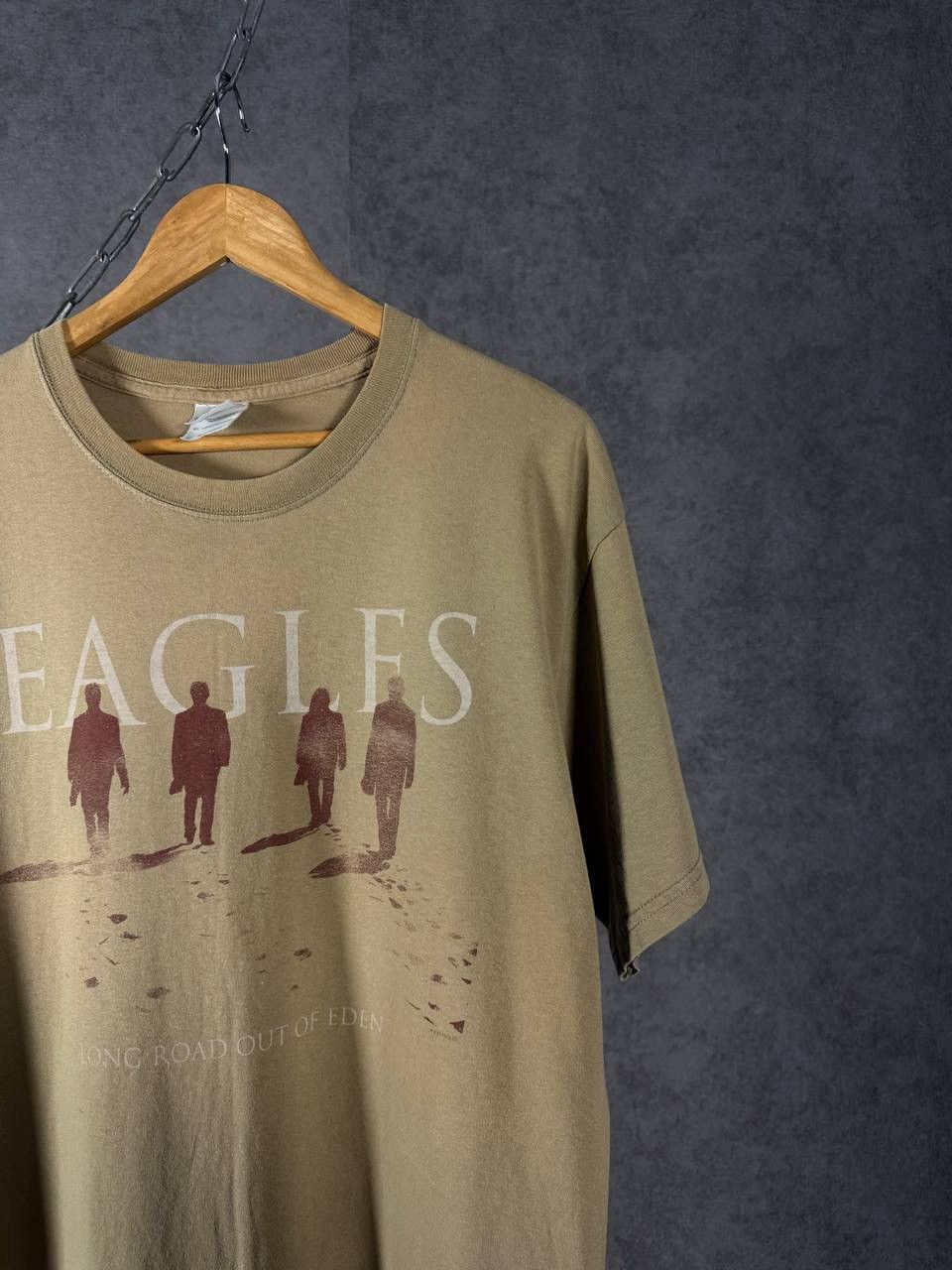 Band Tees Eagles 2009 rock band tour tee Size US L / EU 52-54 / 3 - 3 Thumbnail