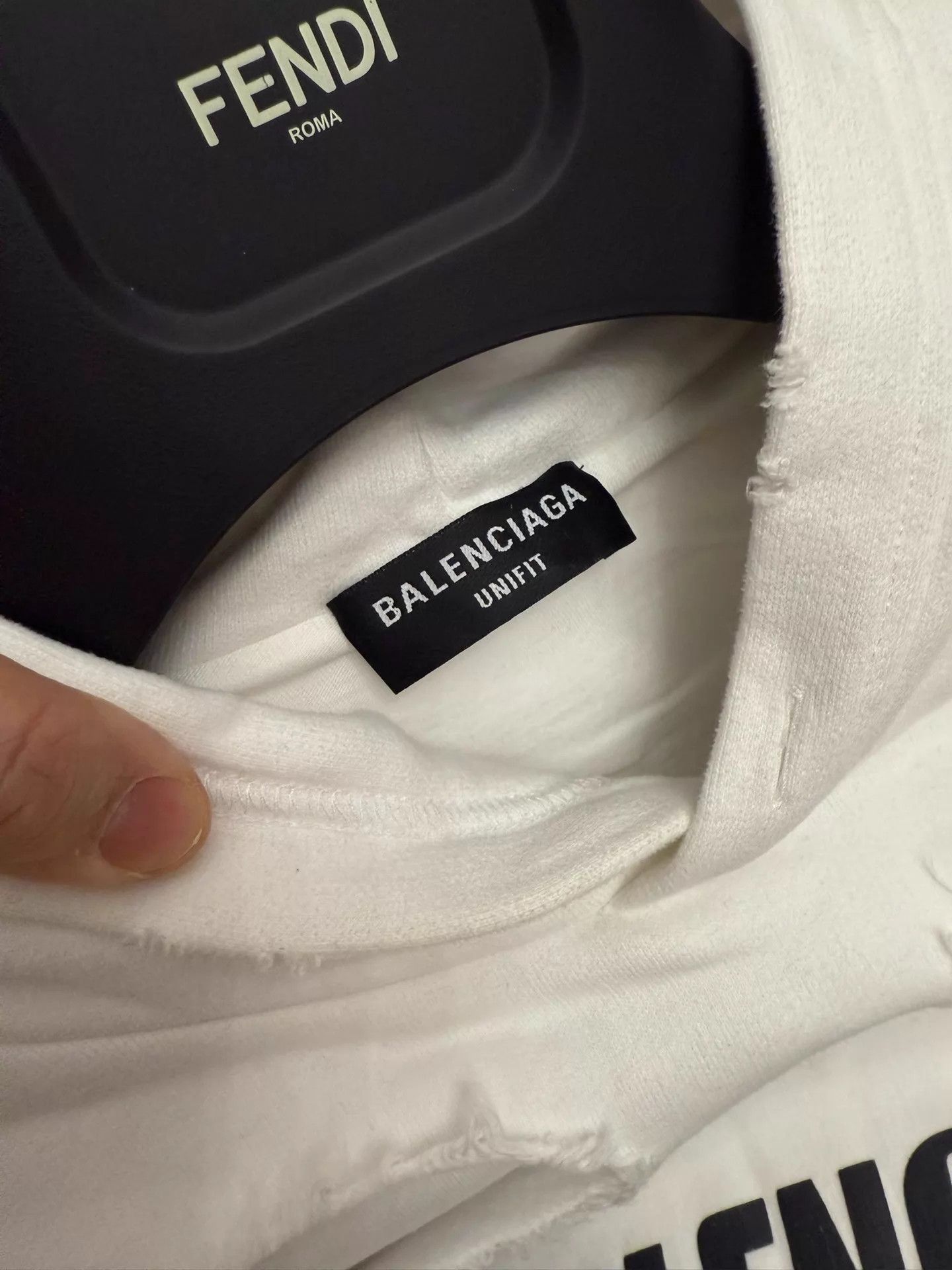 Balenciaga Balenciaga OS Hoodie S (L) Big Logo Distressed Size US S / EU 44-46 / 1 - 4 Thumbnail