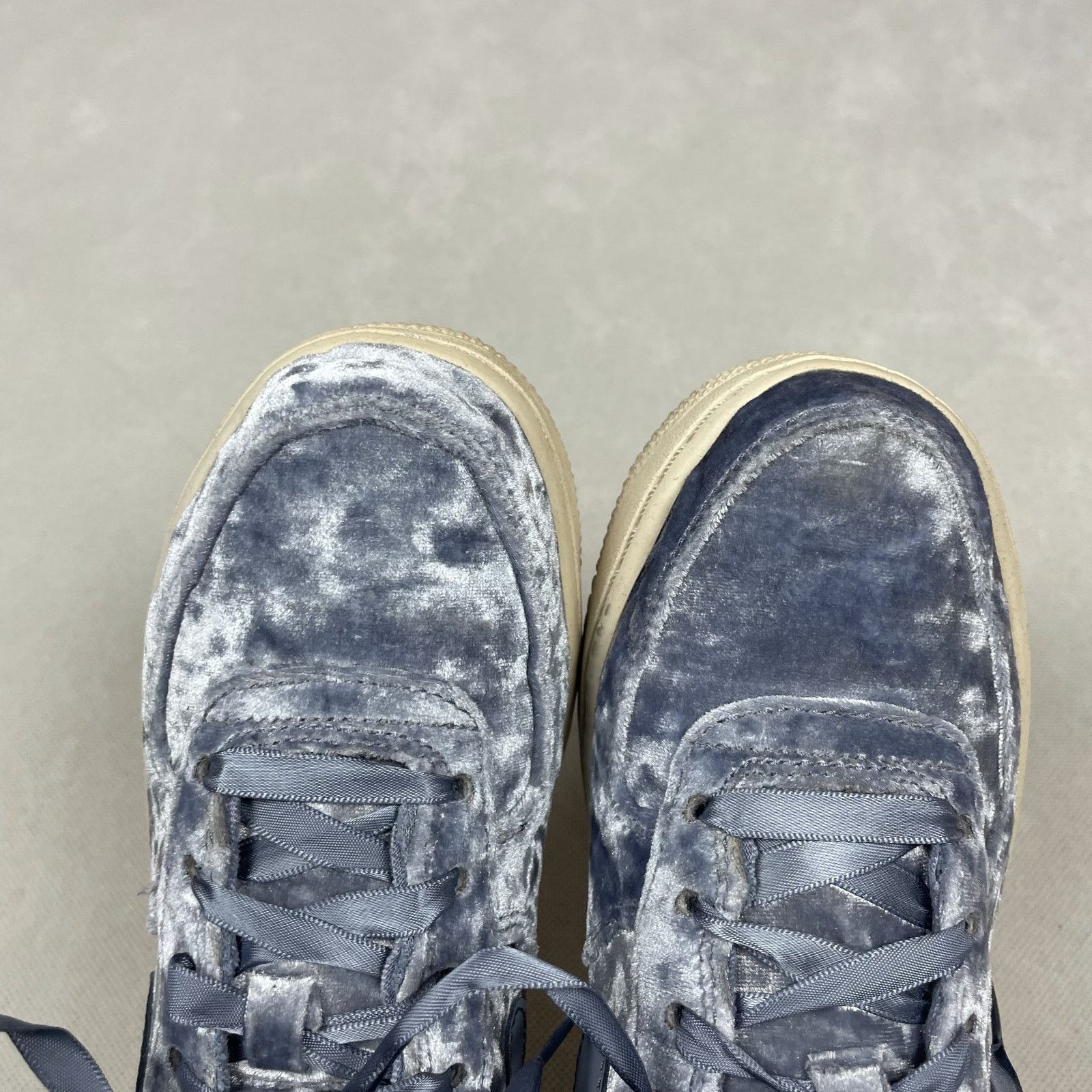 Nike Nike Air Force 1 Low LV8 GS 849345-401 Shoes Size 4.5Y Size US 4.5 / IT 34.5 - 5 Thumbnail