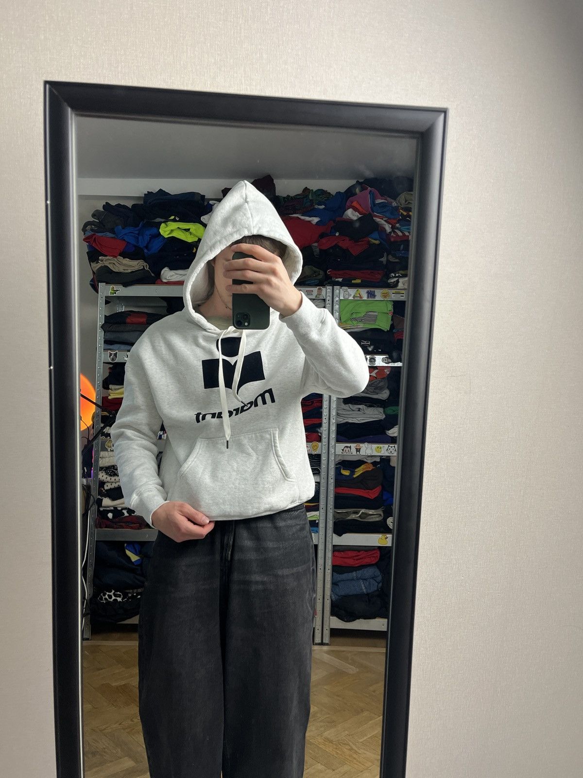 Isabel Marant × Japanese Brand Isabel Marant Velvet Logo Hoodie Boxy Rare Y2k Size US S / EU 44-46 / 1 - 3 Thumbnail