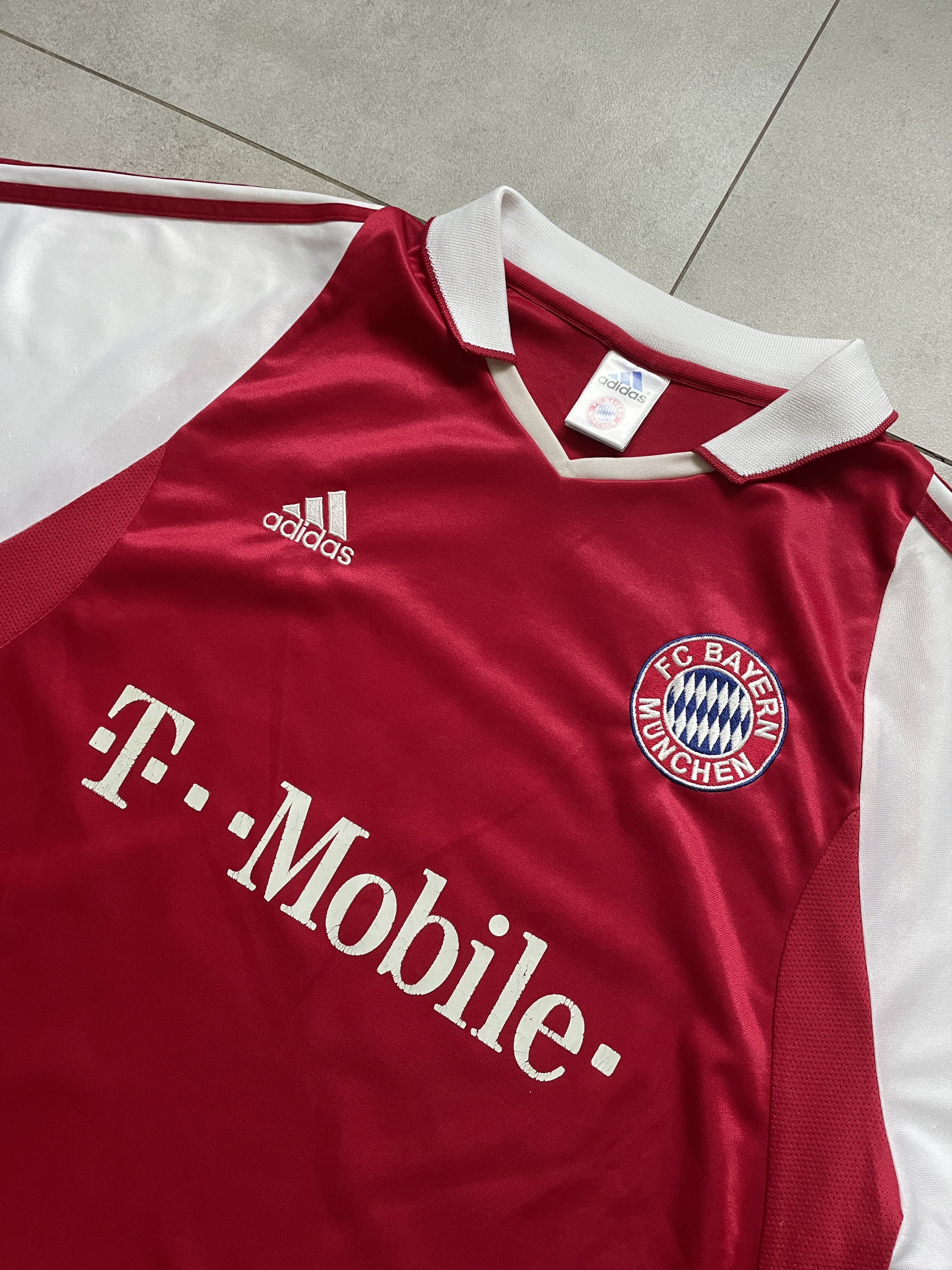 Adidas VINTAGE ADIDAS BAYERN MUNCHEN 2005 BLOKE SOCCER JERSEY Size US L / EU 52-54 / 3 - 2 Thumbnail