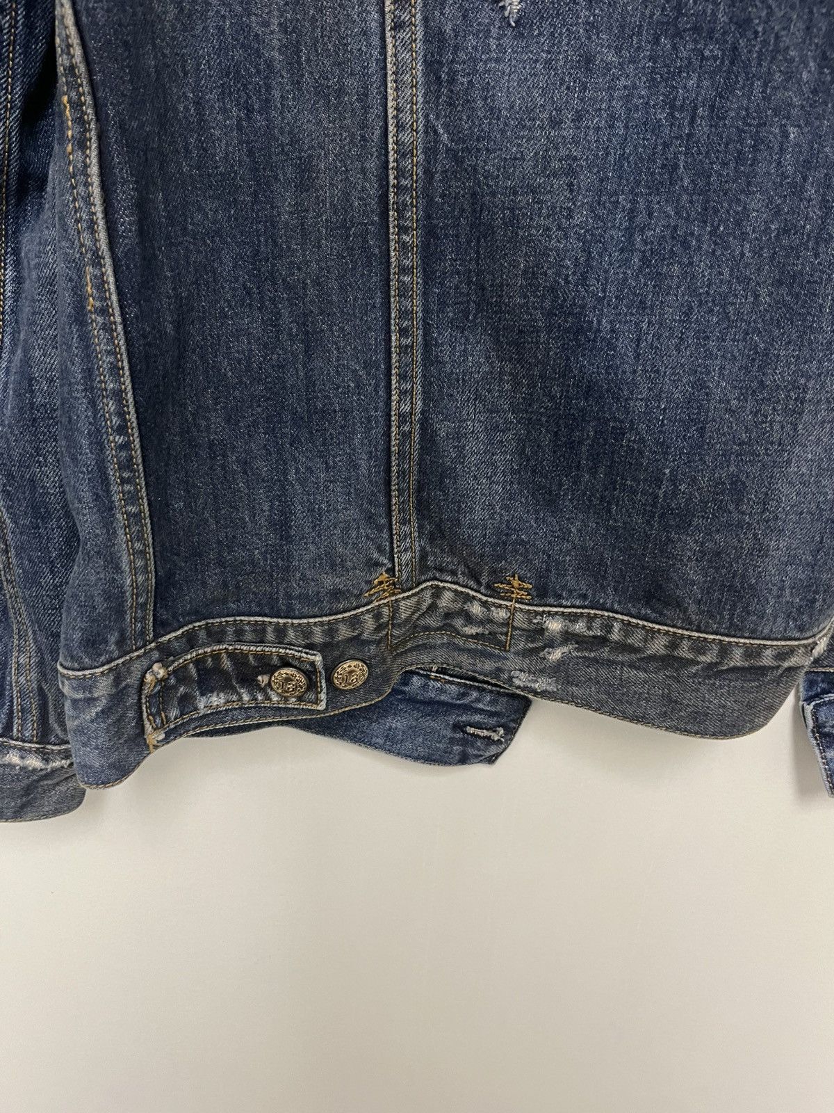 R13 Denim Trucker Distressed Jacket. Medium Size M / US 6-8 / IT 42-44 - 14 Thumbnail