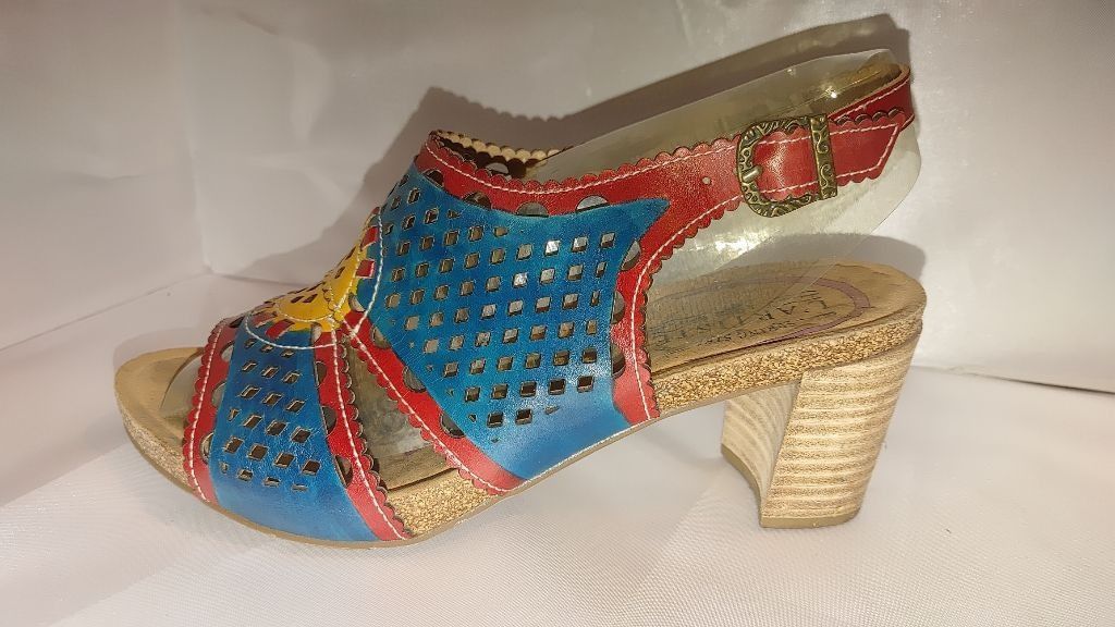 Larose Paris L'Artiste Eclipsing Peep Toe Leather Sandal Size 40 Size US 10 / IT 40 - 2 Thumbnail