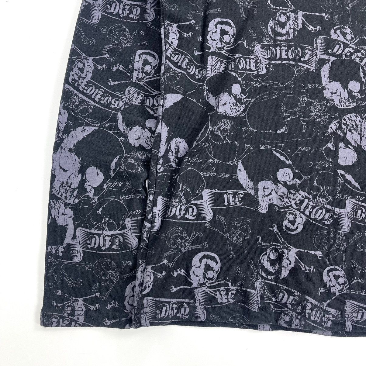If Six Was Nine 2000s In The Attic Skulls Punk Goa Lgb Full Print Longsleeve Size US L / EU 52-54 / 3 - 10 Thumbnail