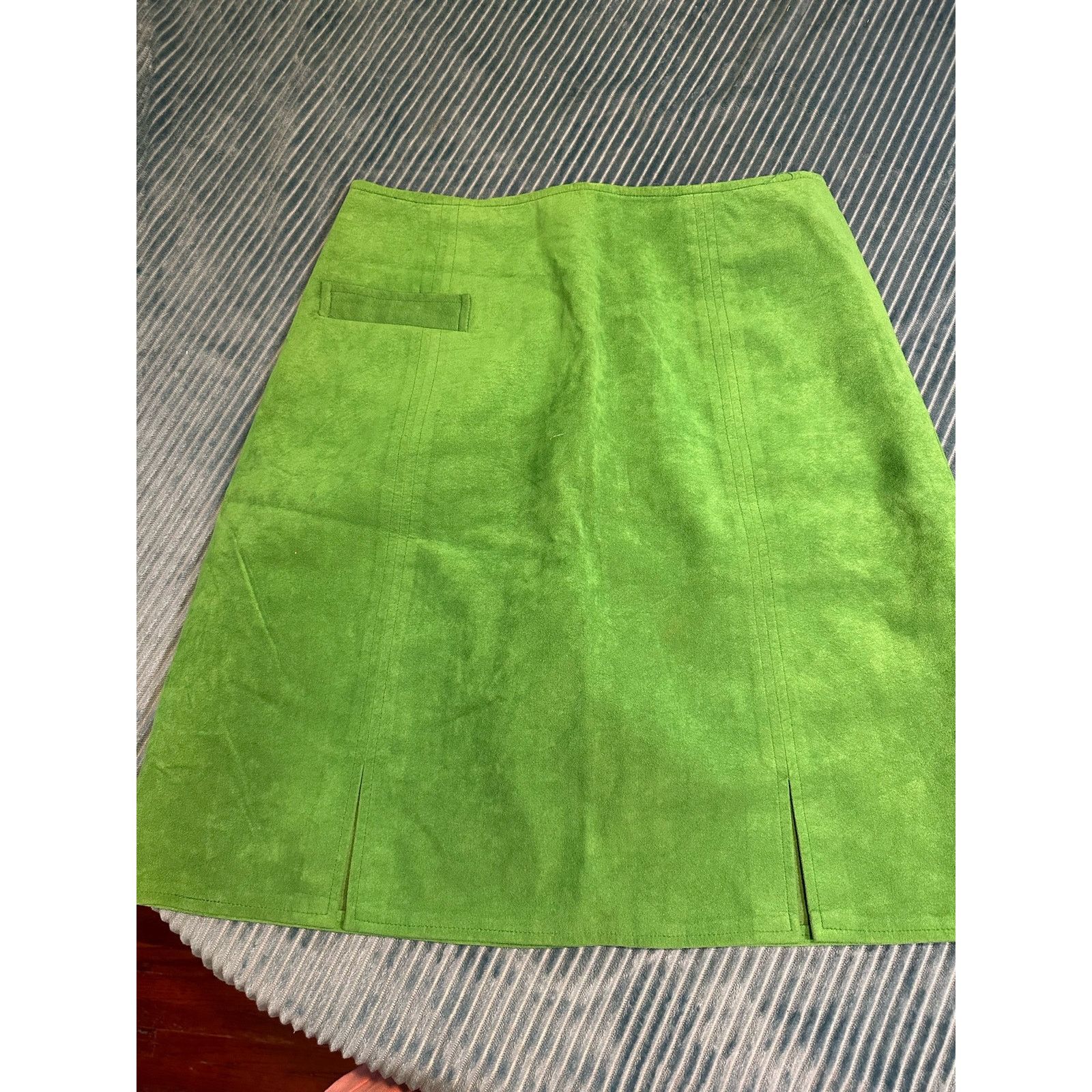 Other Vintage 1970s Ultrasuede A-Line Skirt in Vibrant Green Size 36" / US 14 / IT 50 - 1 Thumbnail
