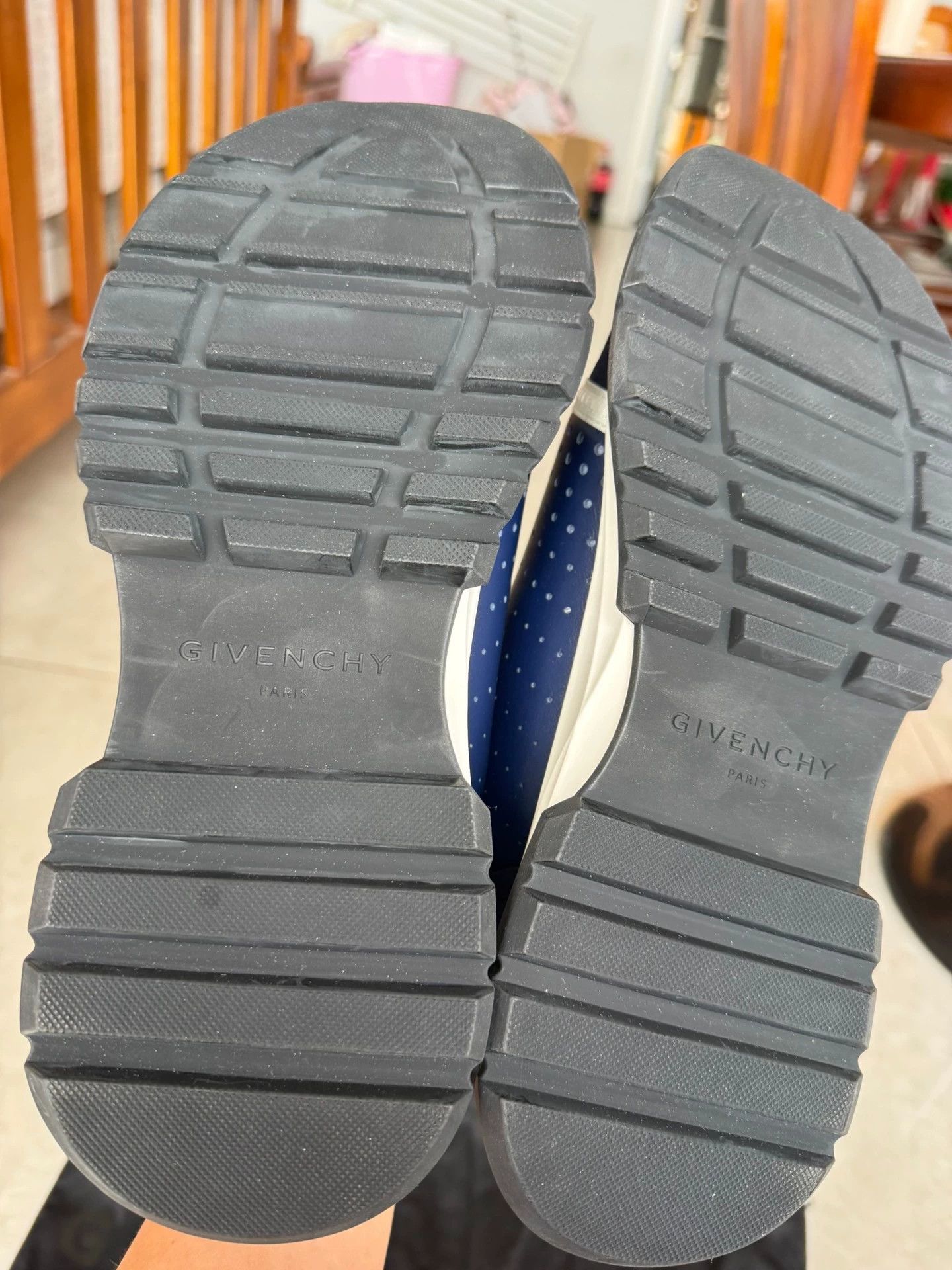 Givenchy Givenchy 23 Spectre 42 Deep Blue Worn Once Sneakers Size US 9 / EU 42 - 7 Thumbnail