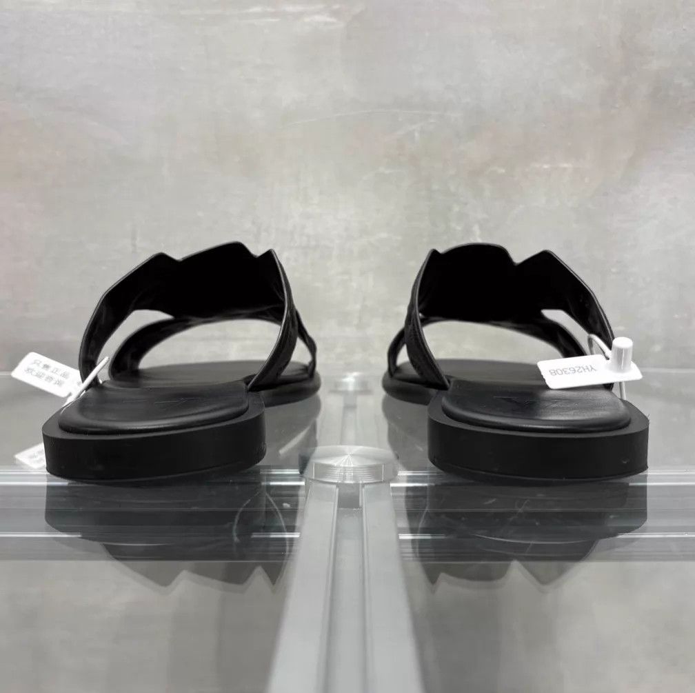 Louis Vuitton LV Oasis Black Monogram Slipper UK7/41 Size US 8 / EU 41 - 7 Thumbnail