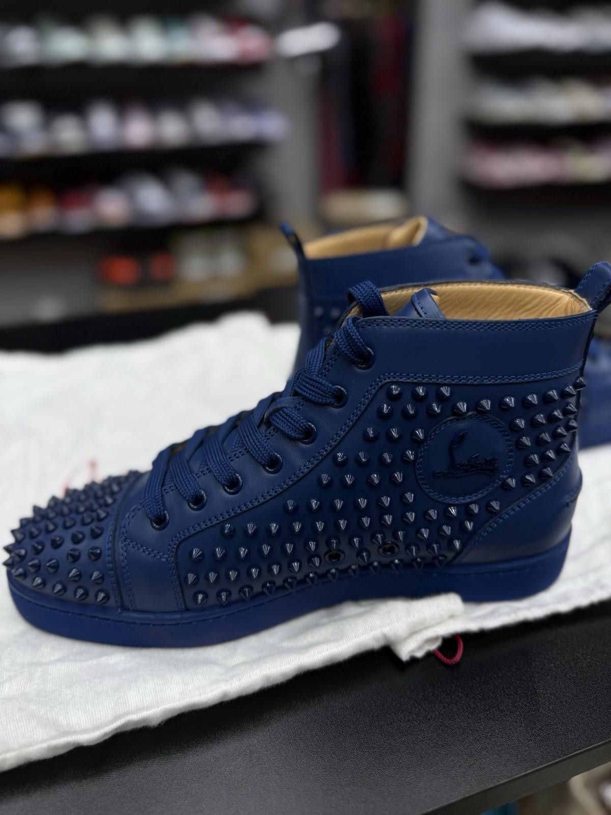 Christian Louboutin Size 41.5EU (8.5 US) - Christian Louboutin Spikes Sneaker Size US 8.5 / EU 41-42 - 12 Thumbnail
