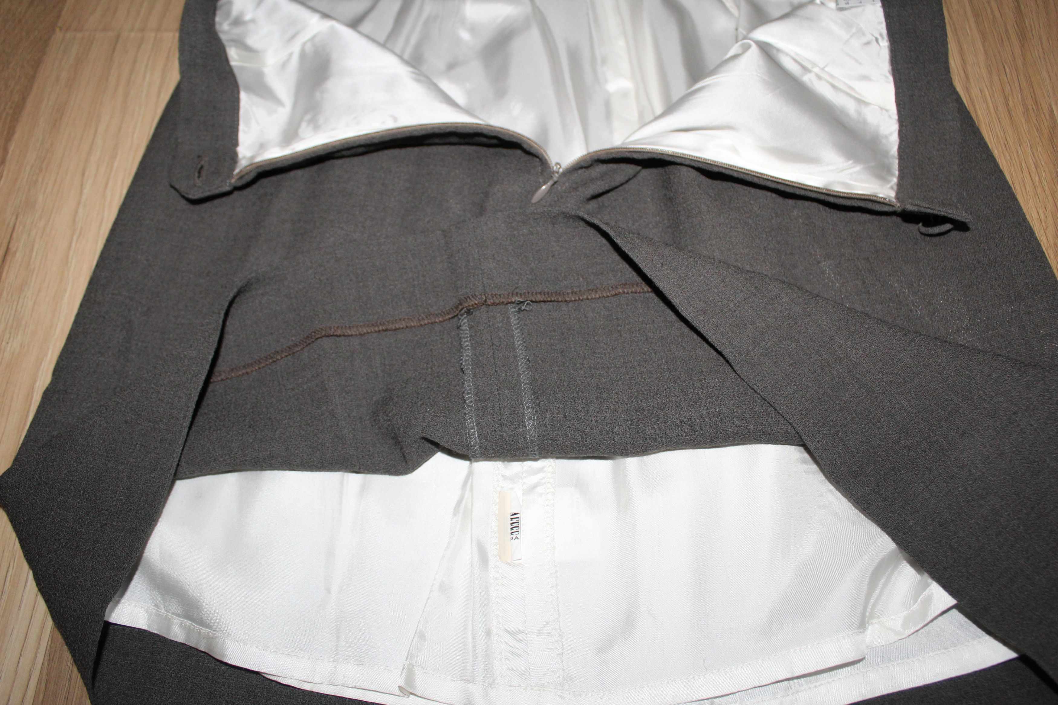 Moschino Vtg Rare 90's Moschino Wool Friendly Lined Italian Skirt Size L / US 10 / IT 46 - 5 Thumbnail