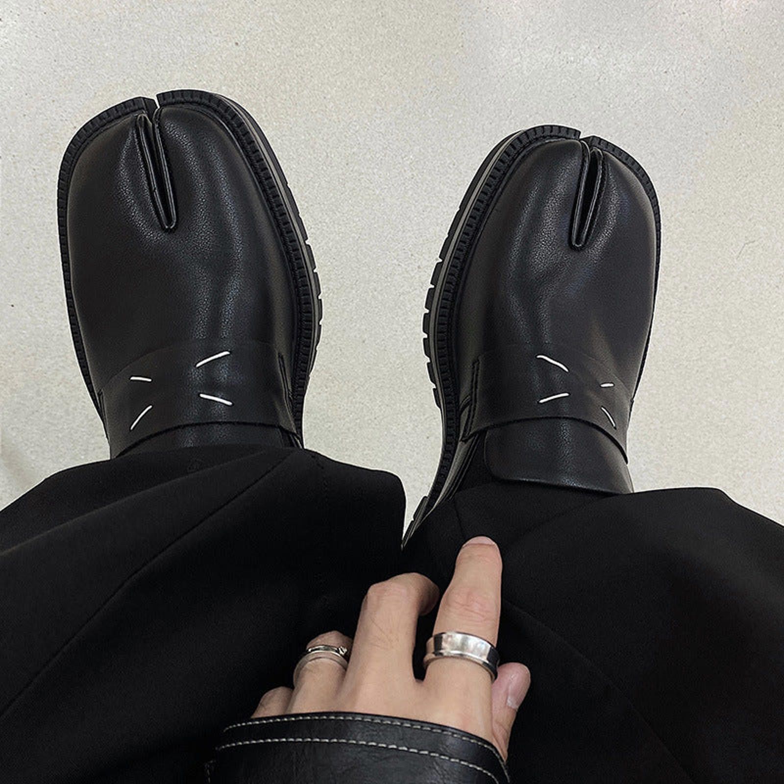 Japanese Brand Split-Toe Leather Shoes - Tabi Style Slip-On Loafers Size US 8 / EU 41 - 3 Thumbnail