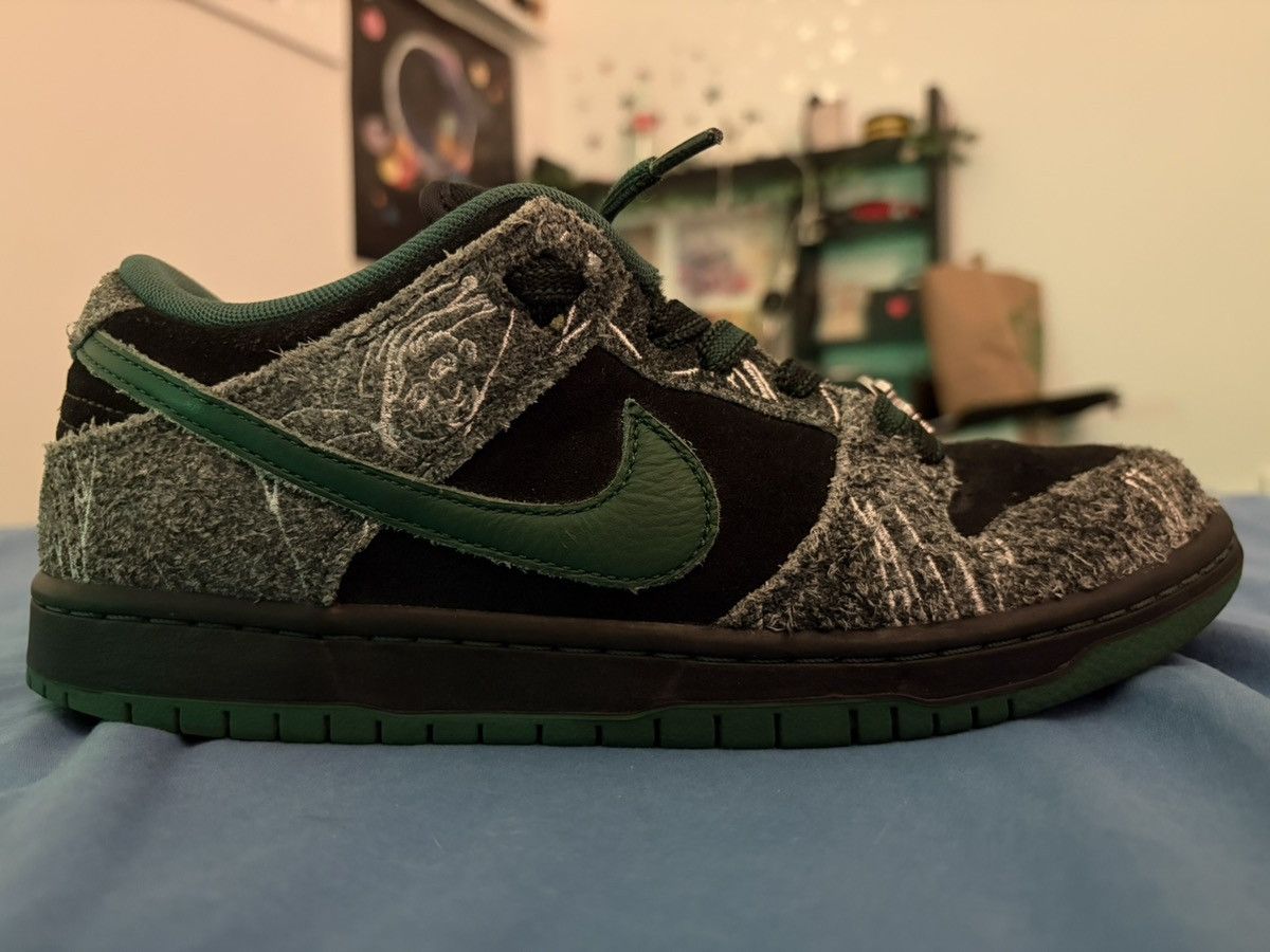Nike Nike x There Skateboards SB Dunk Low Pro Size US 8 / EU 41 - 5 Thumbnail