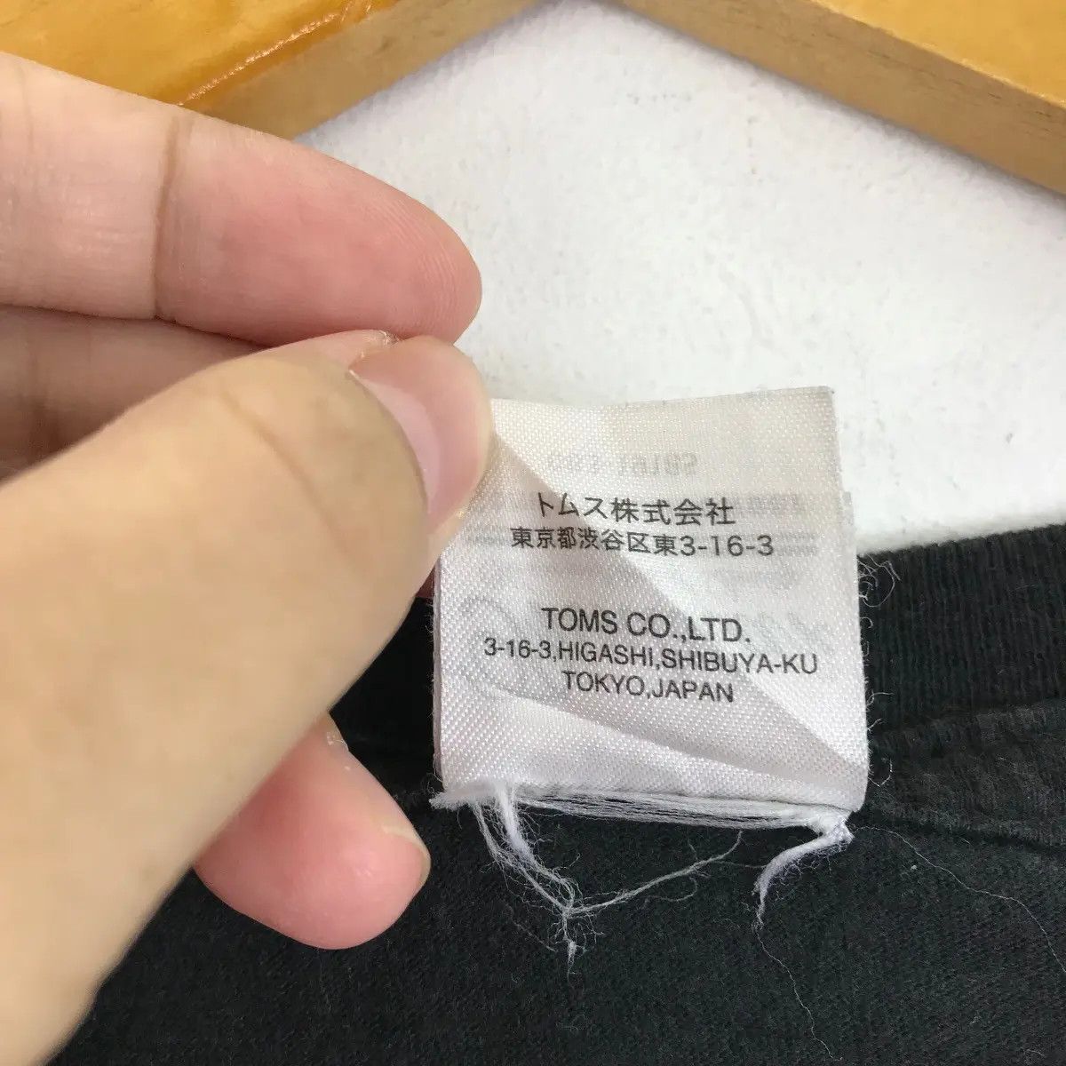 Anime Vtg ATTACK ON TITAN Hajime Isayama Anime Manga Tee Shirt Size US M / EU 48-50 / 2 - 7 Thumbnail