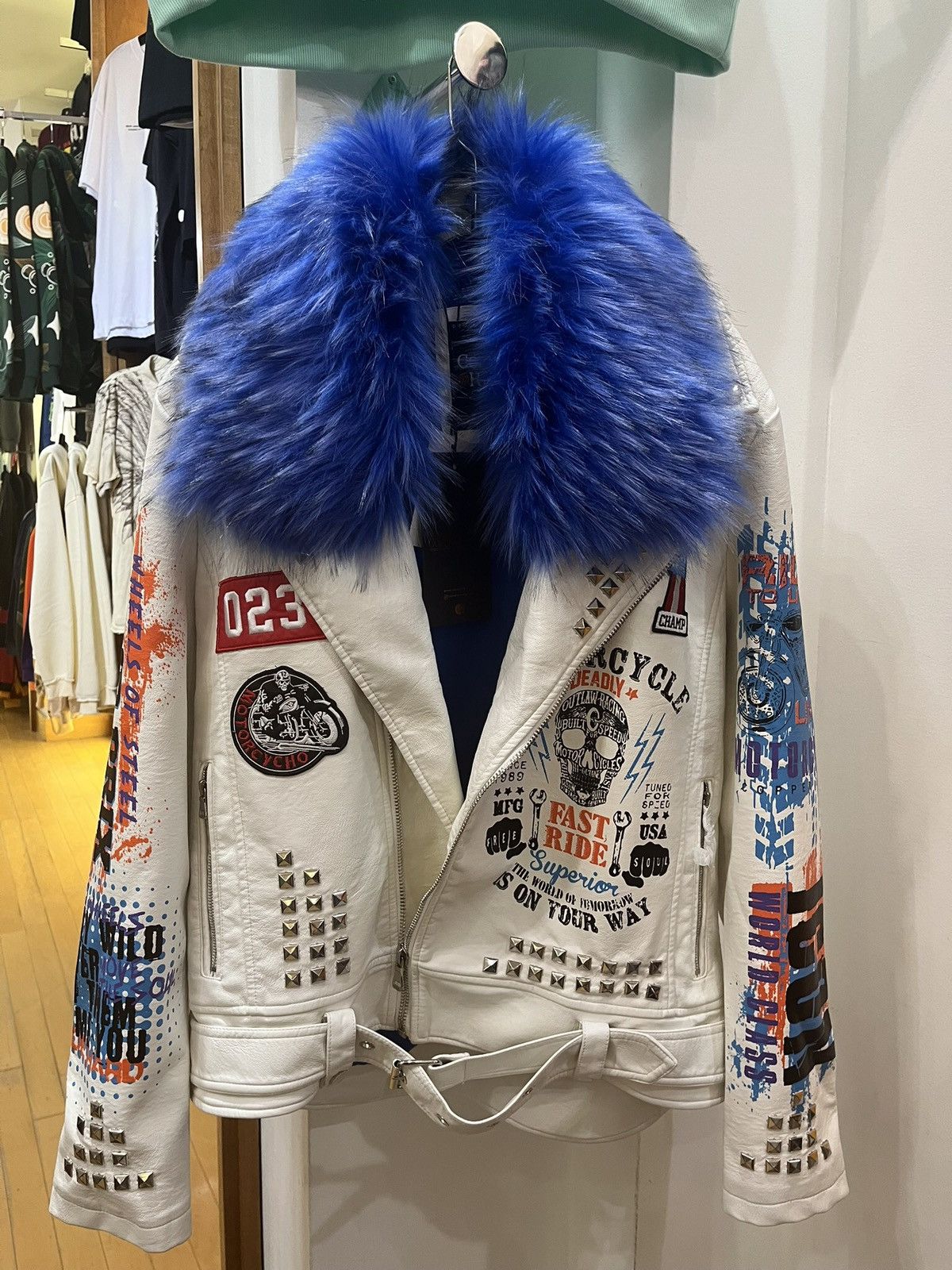 Other Motorcycle Jacket with Fur Collar Size US XL / EU 56 / 4 - 1 Thumbnail
