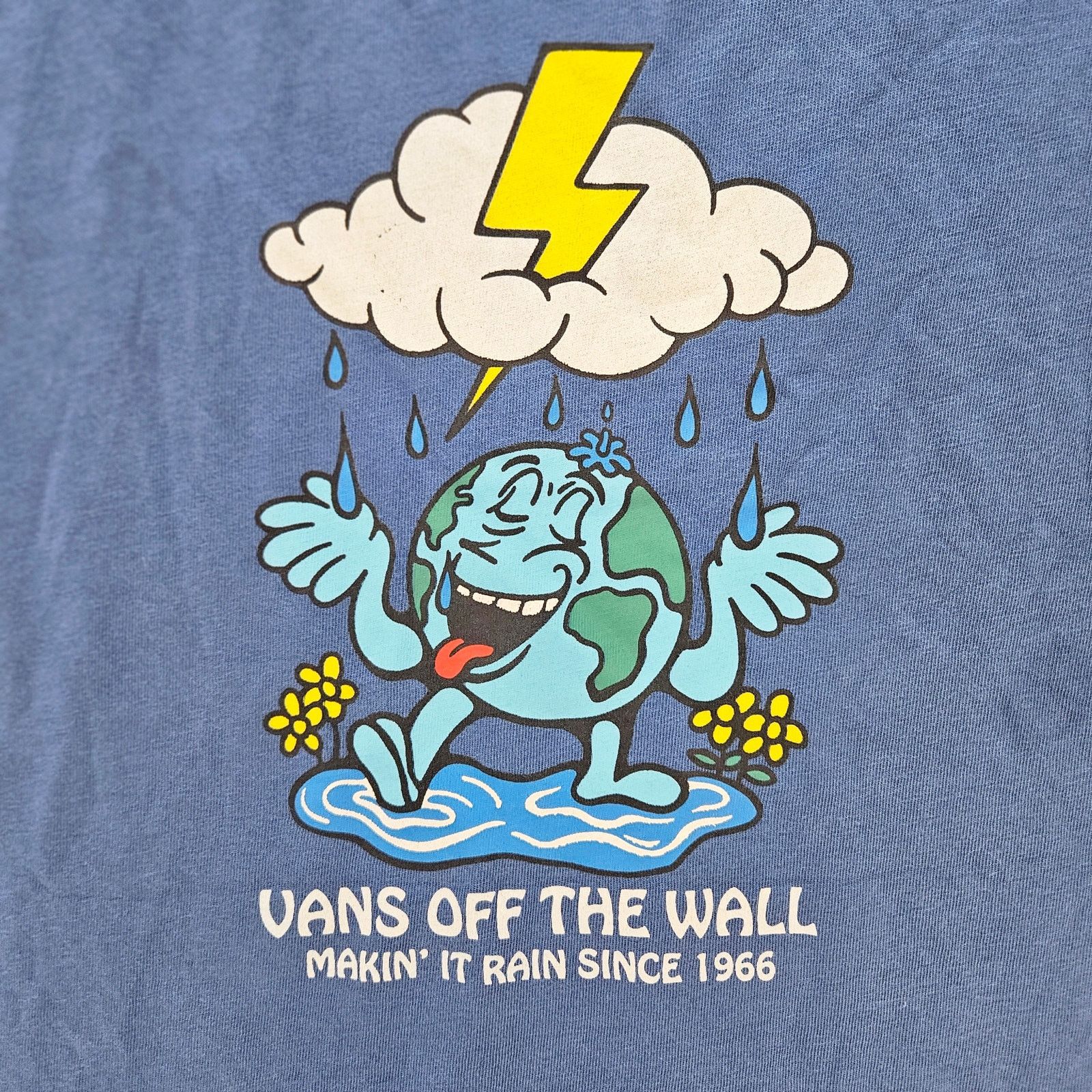 Vans VANS MEN'S LARGE SLIM FIT TSHIRT OFF THE WALL MAKIN IT RAIN Size US L / EU 52-54 / 3 - 3 Thumbnail
