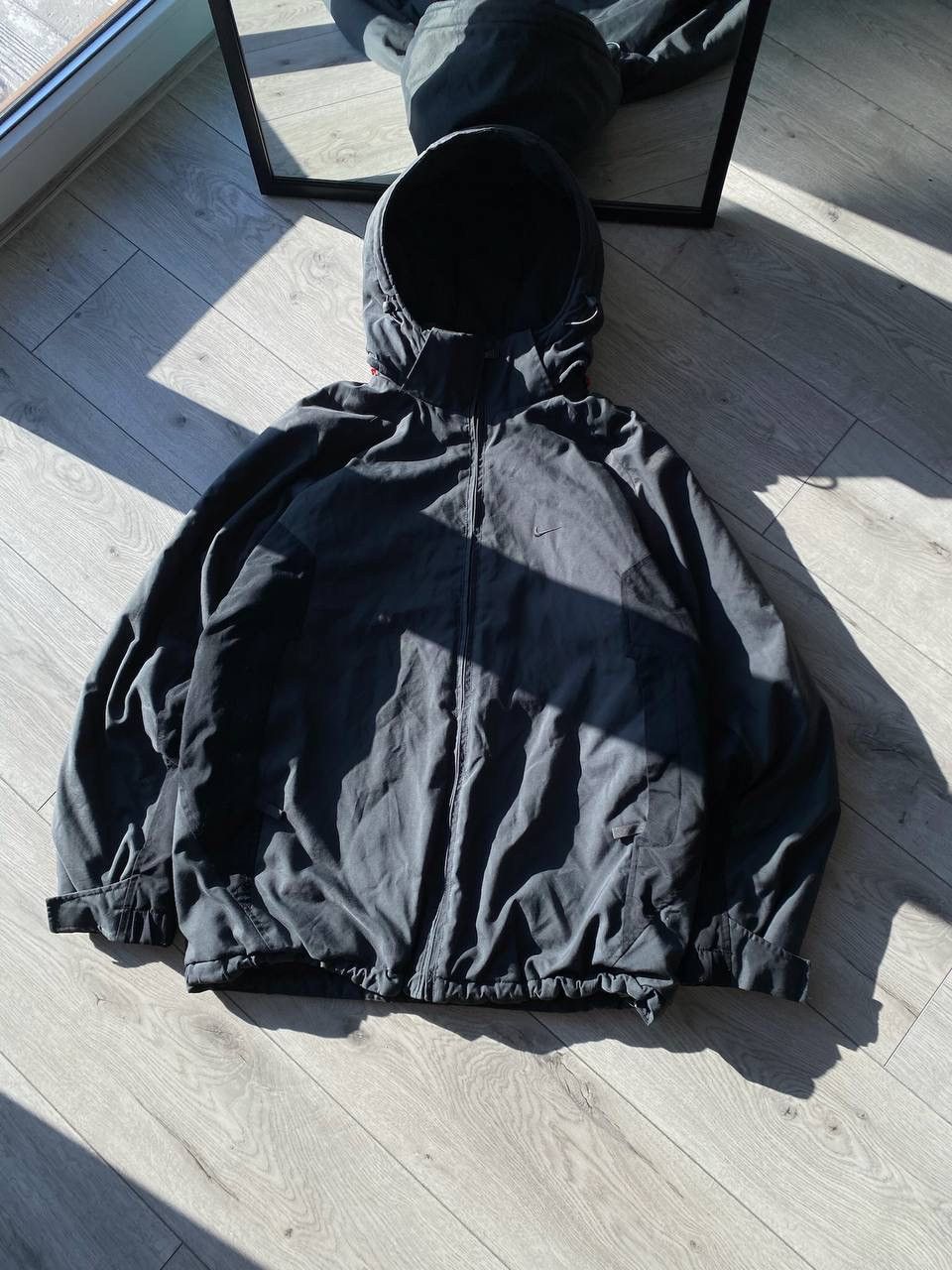 Vintage Nike Swoosh Black Down Jacket Y2K M