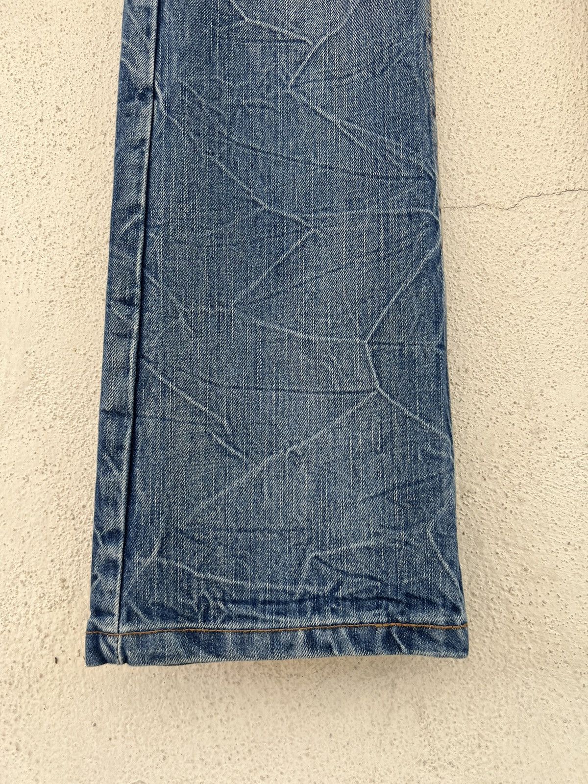 Vintage Vintage Diviner Japan Distressed Denim Flare Jeans Size US 29 - 10 Thumbnail