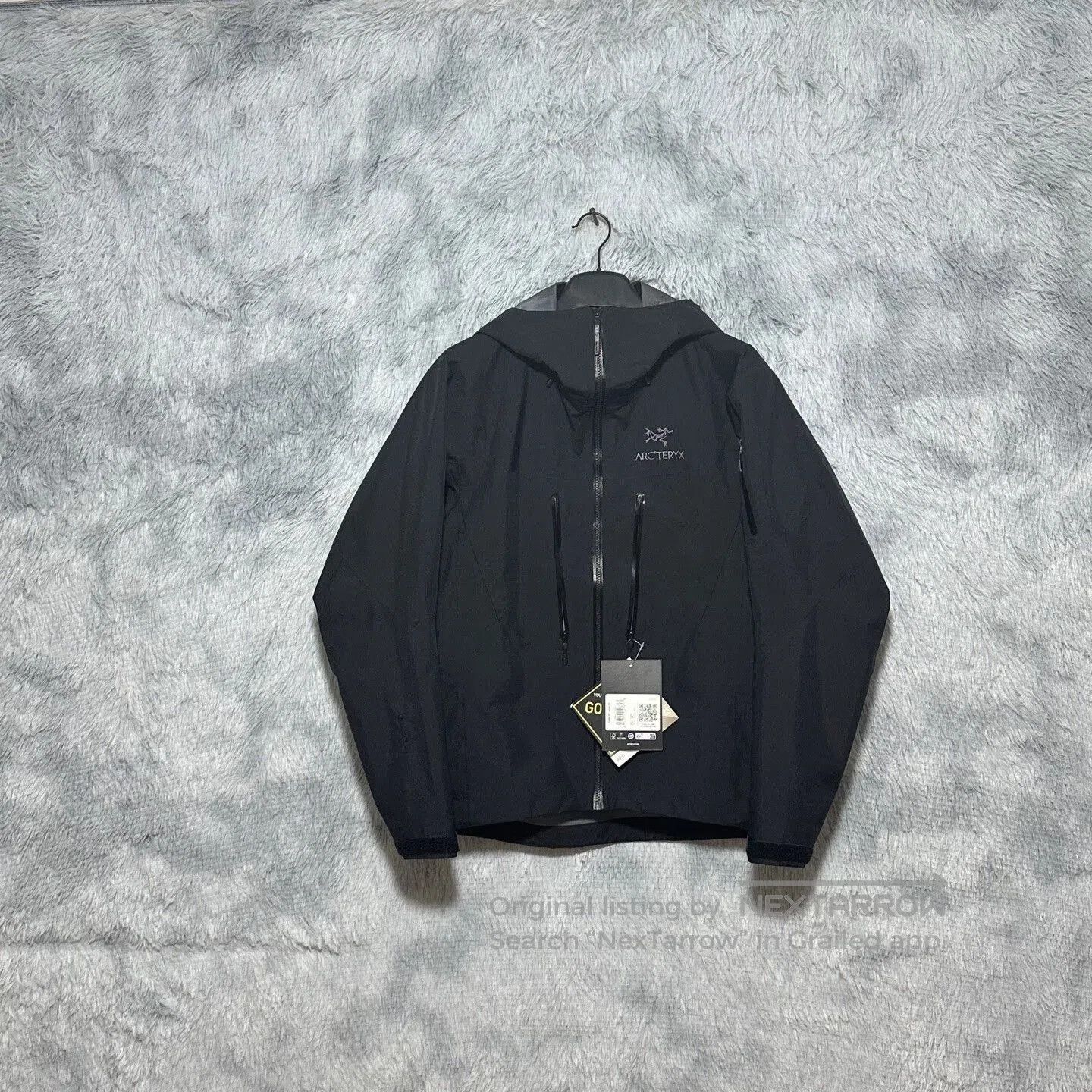 Arc'teryx Arcteryx Alpha SV Jacket Black Hooded Size S. Size US S / EU 44-46 / 1 - 1 Thumbnail