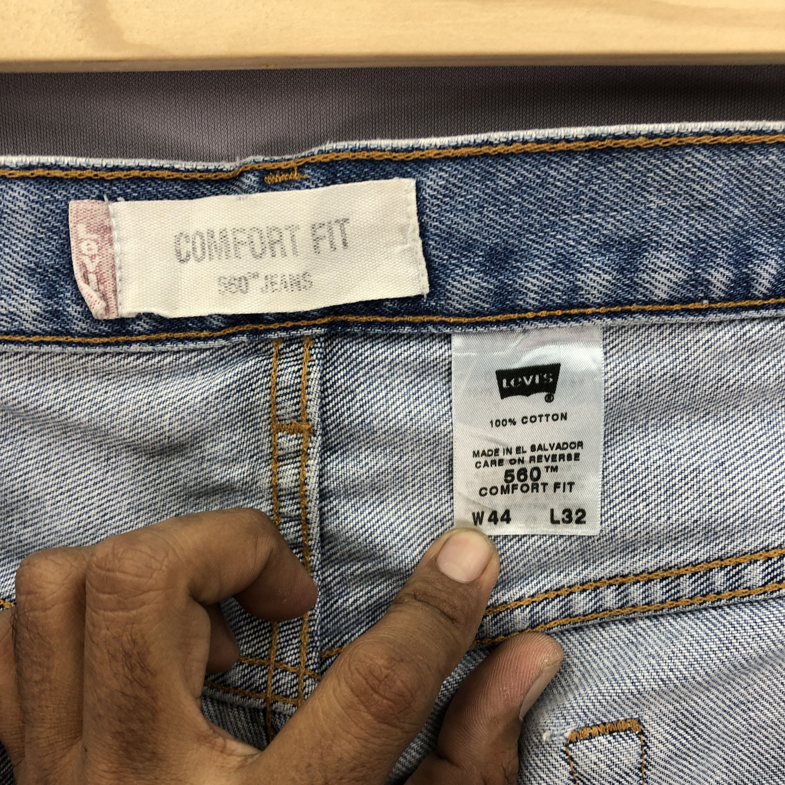 Levi's × Vintage Vintage Levis 560 Baggy Faded Jeans Levi's Light Wash Denim Size US 42 / EU 58 - 12 Thumbnail