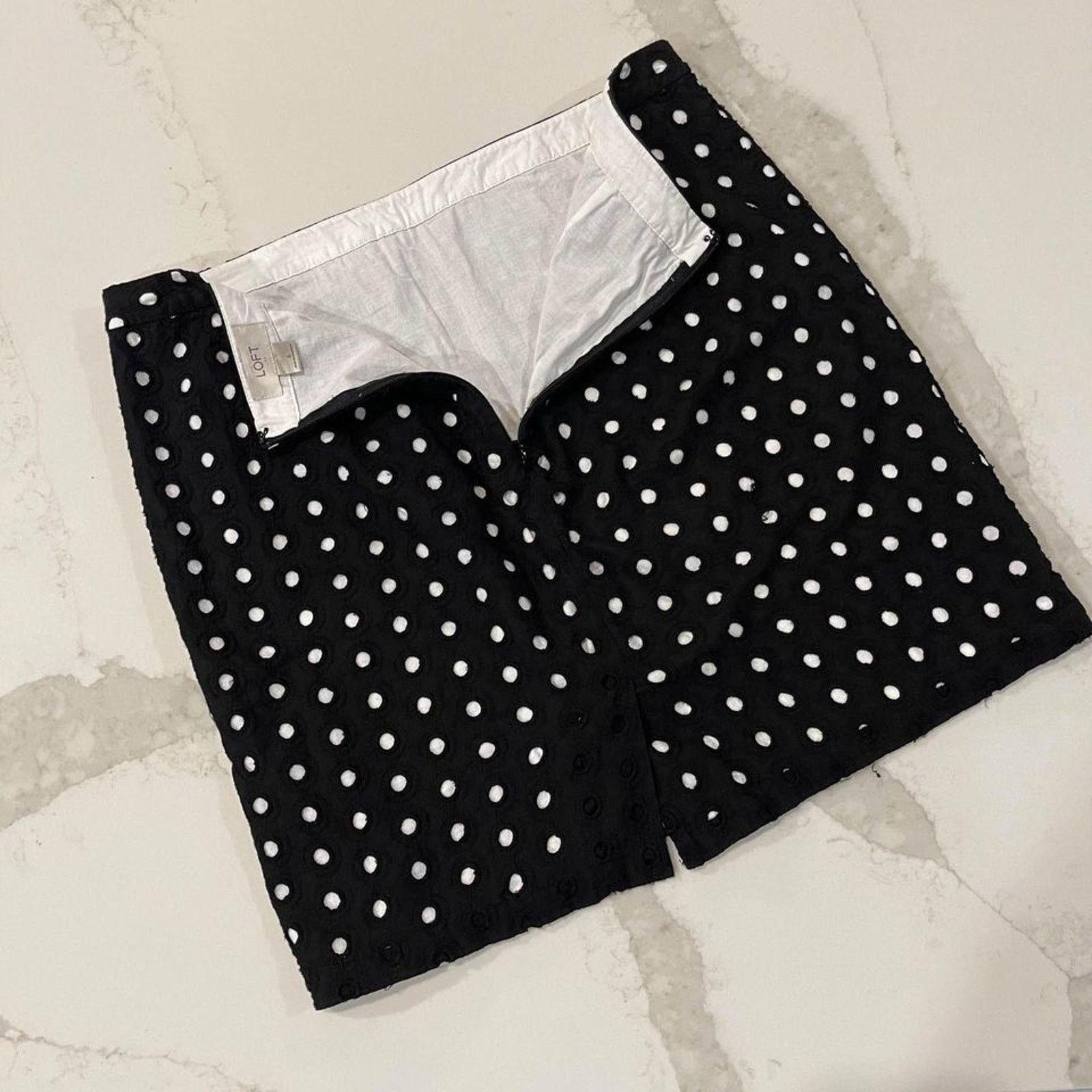 Loft Ann Taylor LOFT Polka Dot Mini Skirt Pockets Women's 6 Size 28" / US 6 / IT 42 - 6 Thumbnail
