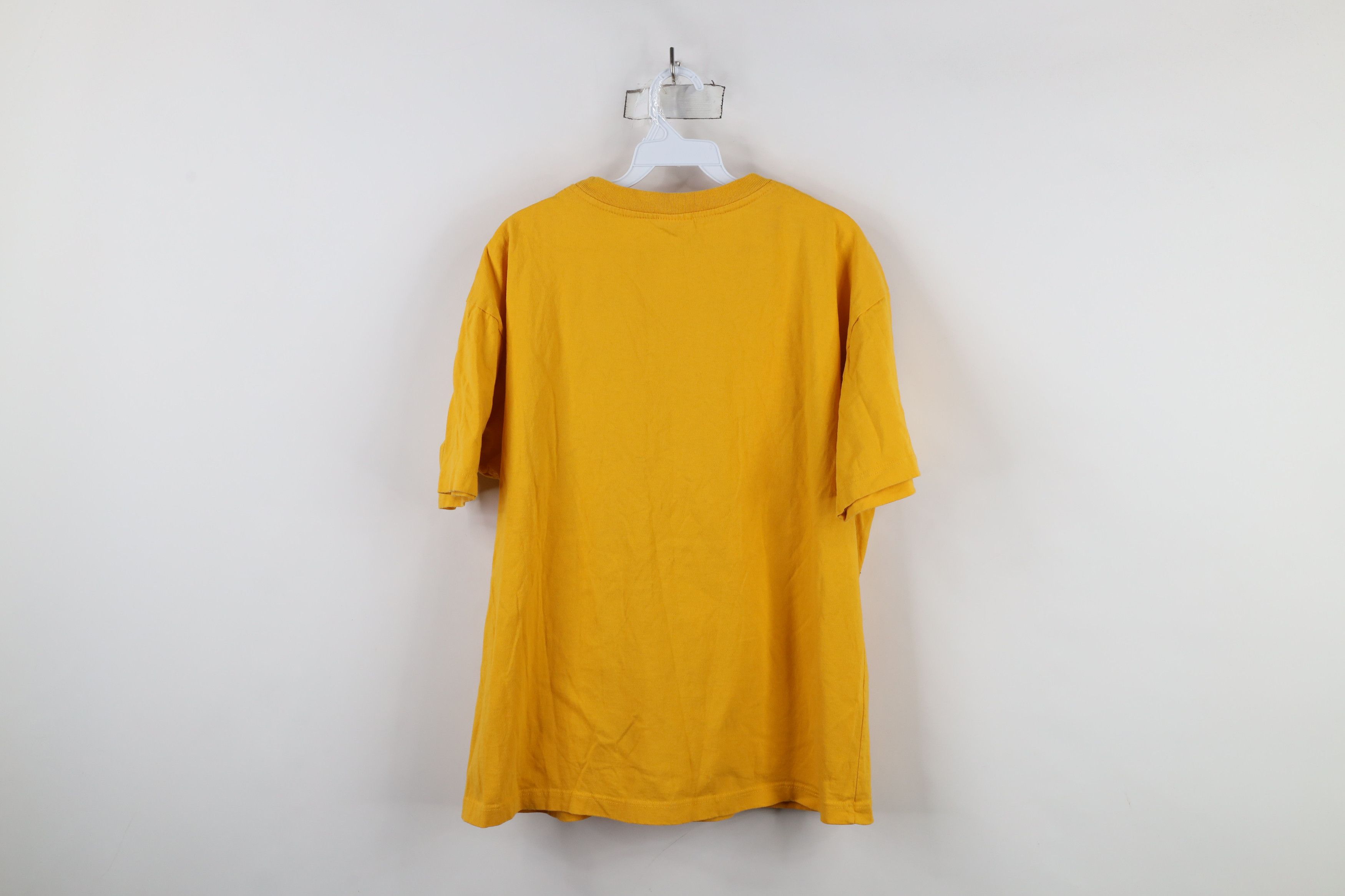 Vintage Vintage 90s Spalding Fire Flames Short Sleeve T-Shirt Yellow Size US L / EU 52-54 / 3 - 10 Thumbnail