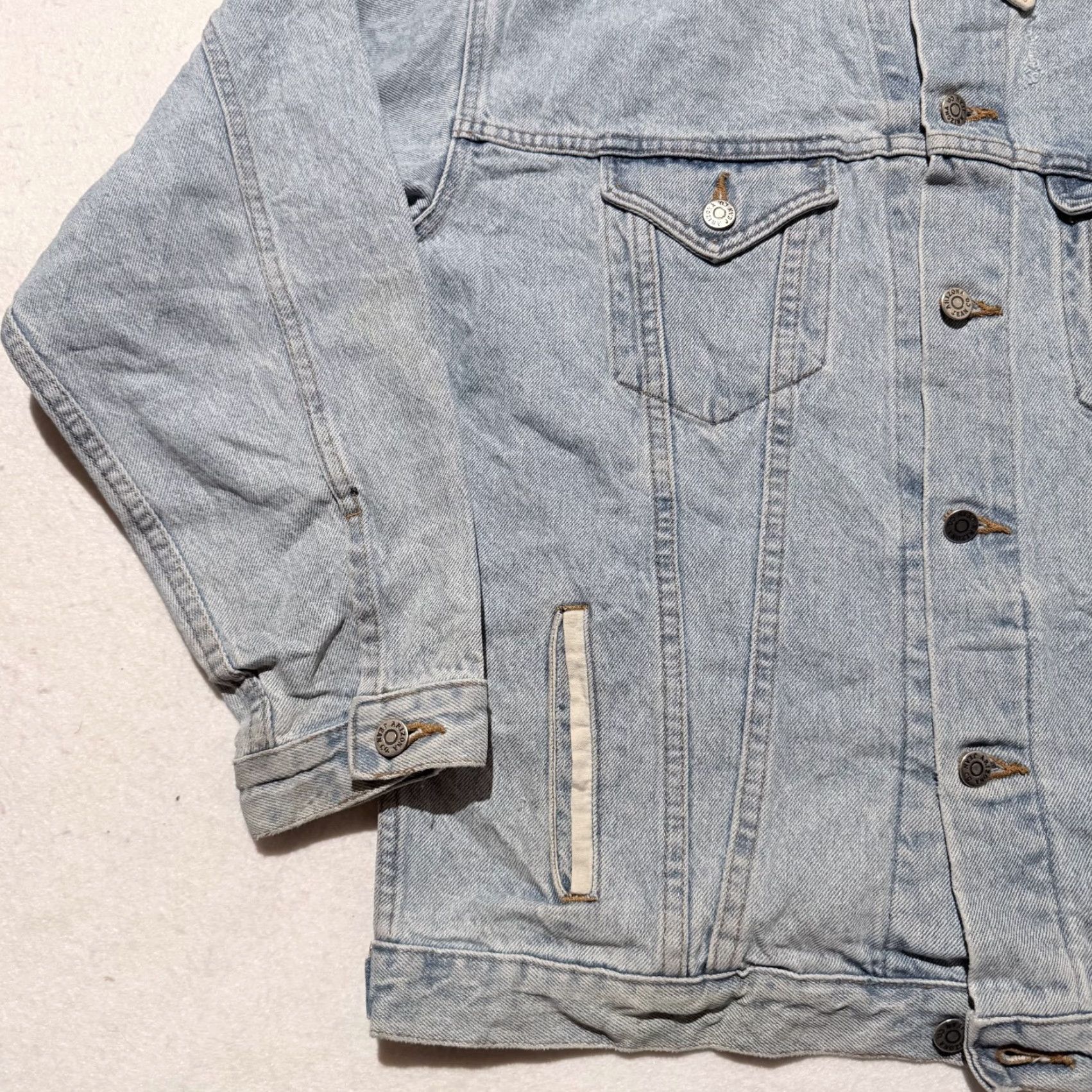 Vintage VINTAGE Arizona Jeans Co Trucker Jacket Blue Light Wash Denim USA Made - Medium Size US 31 - 4 Thumbnail