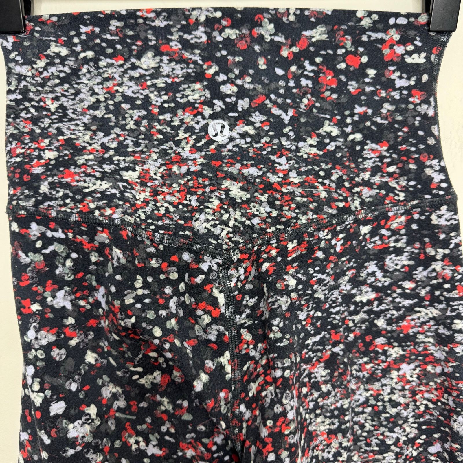 Lululemon Lululemon Align Pant 25" Water Blossom Multi Black Red Dots Size 26" / US 2 / IT 38 - 4 Thumbnail