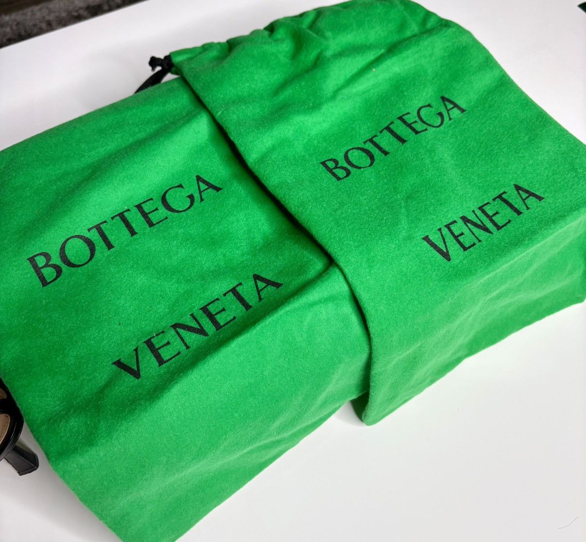 Bottega Veneta Bottega Veneta stretch strap lambskin leather sandal Size US 6.5 / IT 36.5 - 5 Thumbnail