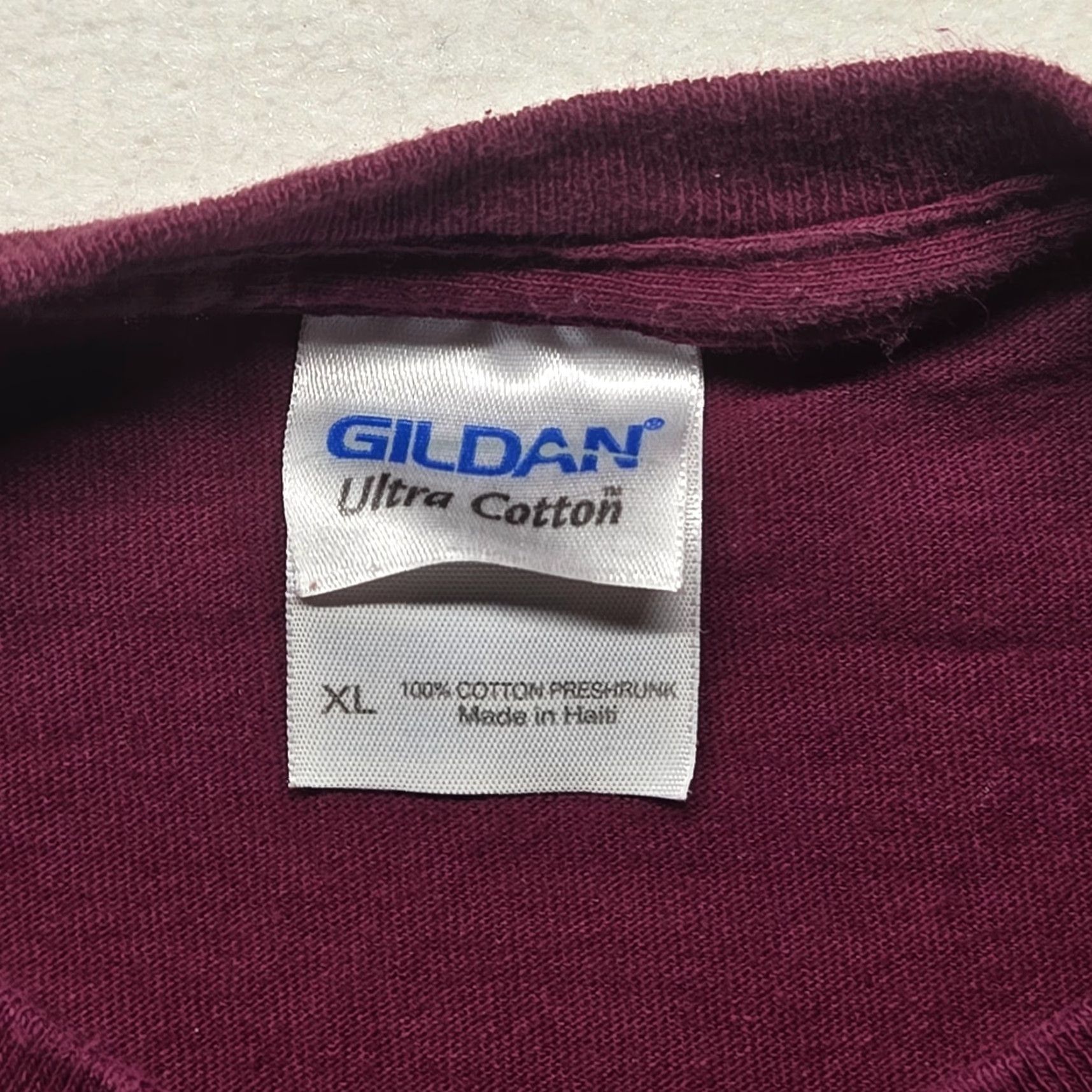 Gildan Gildan Shirt Mens Keep Calm And Drink Naked Red XL Short Sleeve Tee, Graphic Print, Crew Neck, Cotton Size US XL / EU 56 / 4 - 3 Thumbnail