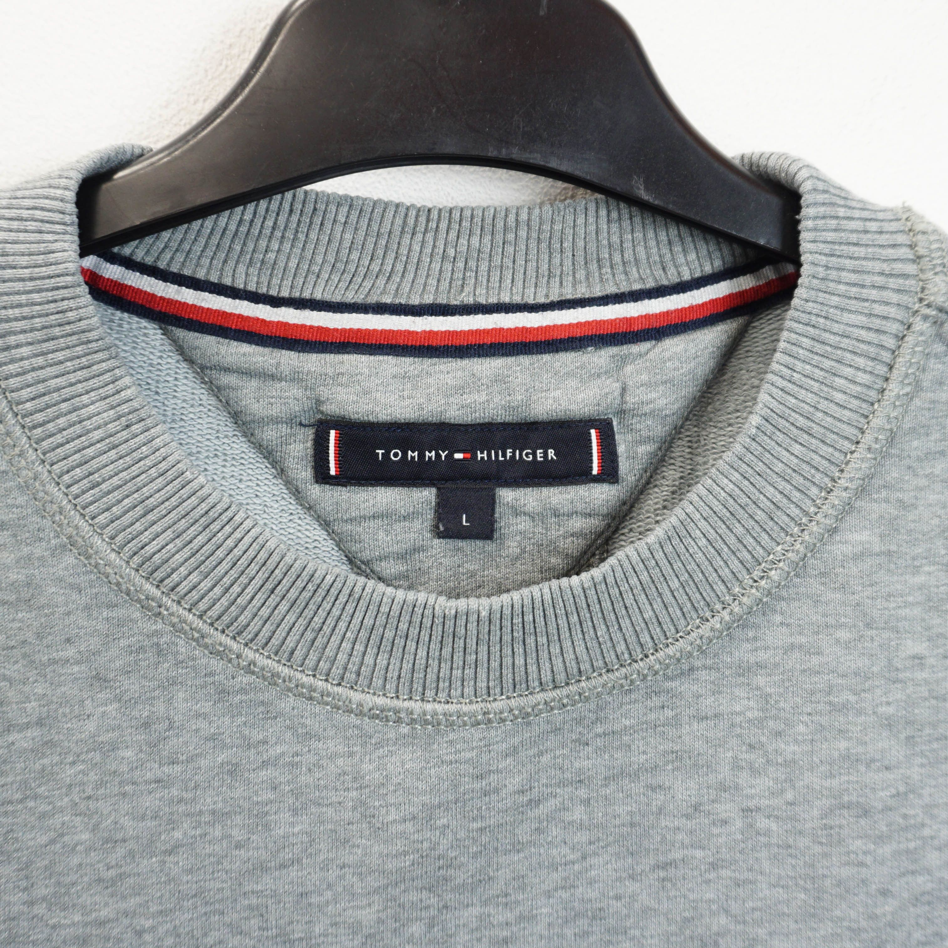 Tommy Hilfiger Archive Graphic Crewneck Sweatshirt Size US L / EU 52-54 / 3 - 2 Thumbnail