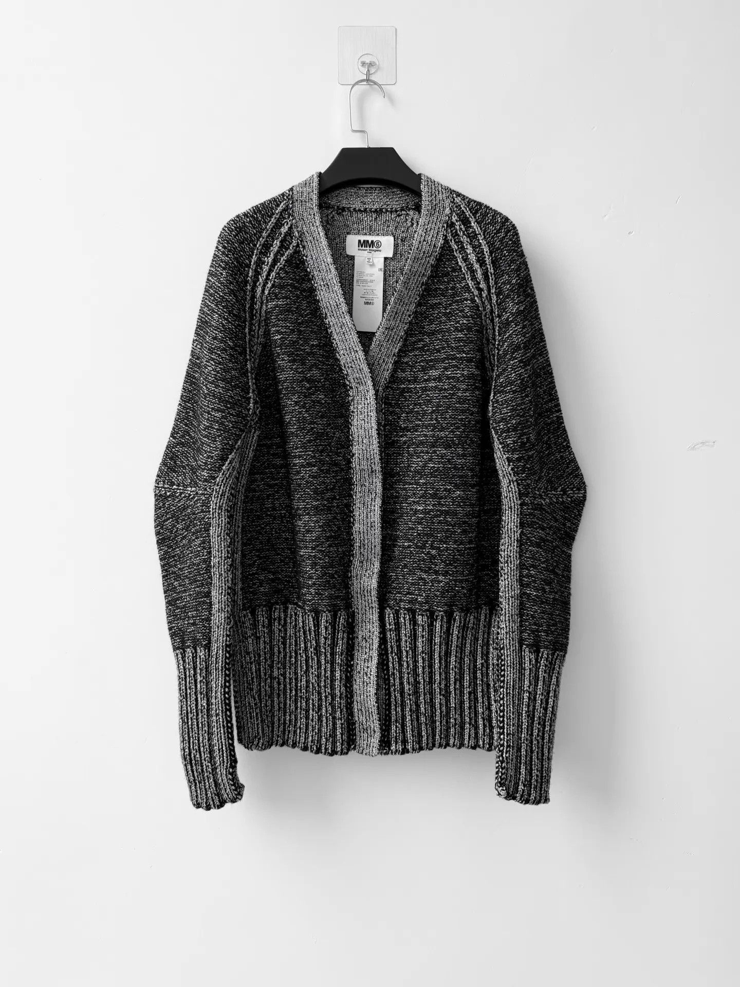 MM6 MM6 F/W18 Reflective Silver Cardigan S Size S / US 4 / IT 40 - 1 Thumbnail