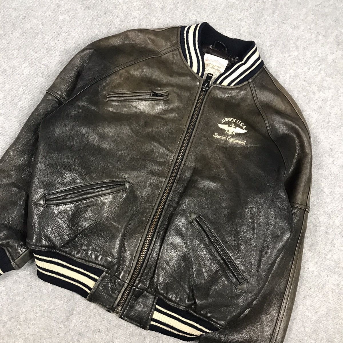 Avirex AVIREX BOMBER LEATHER JACKET BIG LOGO SUN FADED LEATHER Size US XS / EU 42 / 0 - 6 Thumbnail