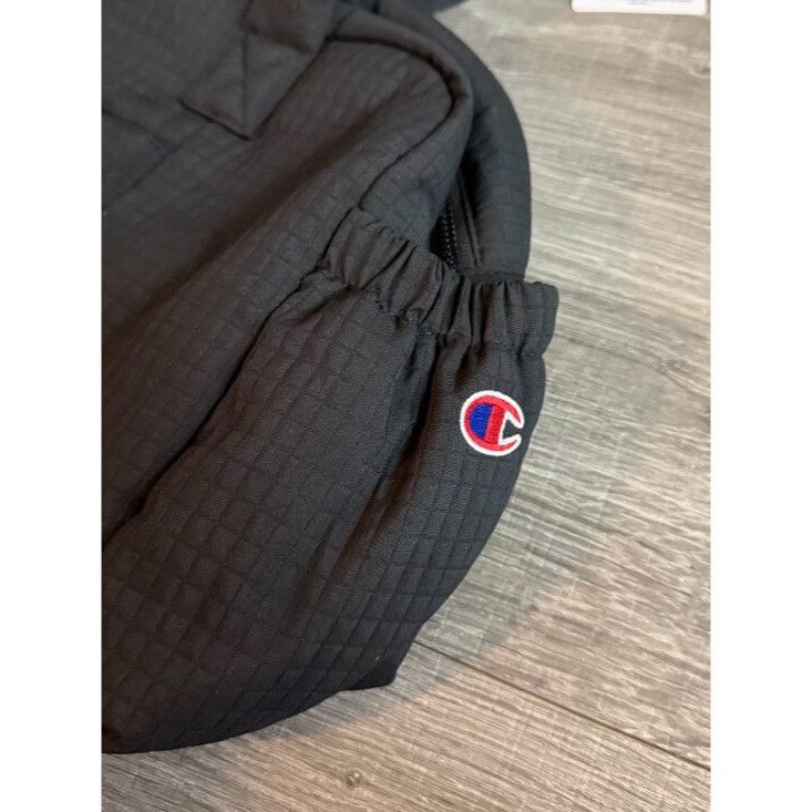 Champion NWT Champion Element Athletic Trainer Duffle Bag Black Fabri Size ONE SIZE - 4 Thumbnail