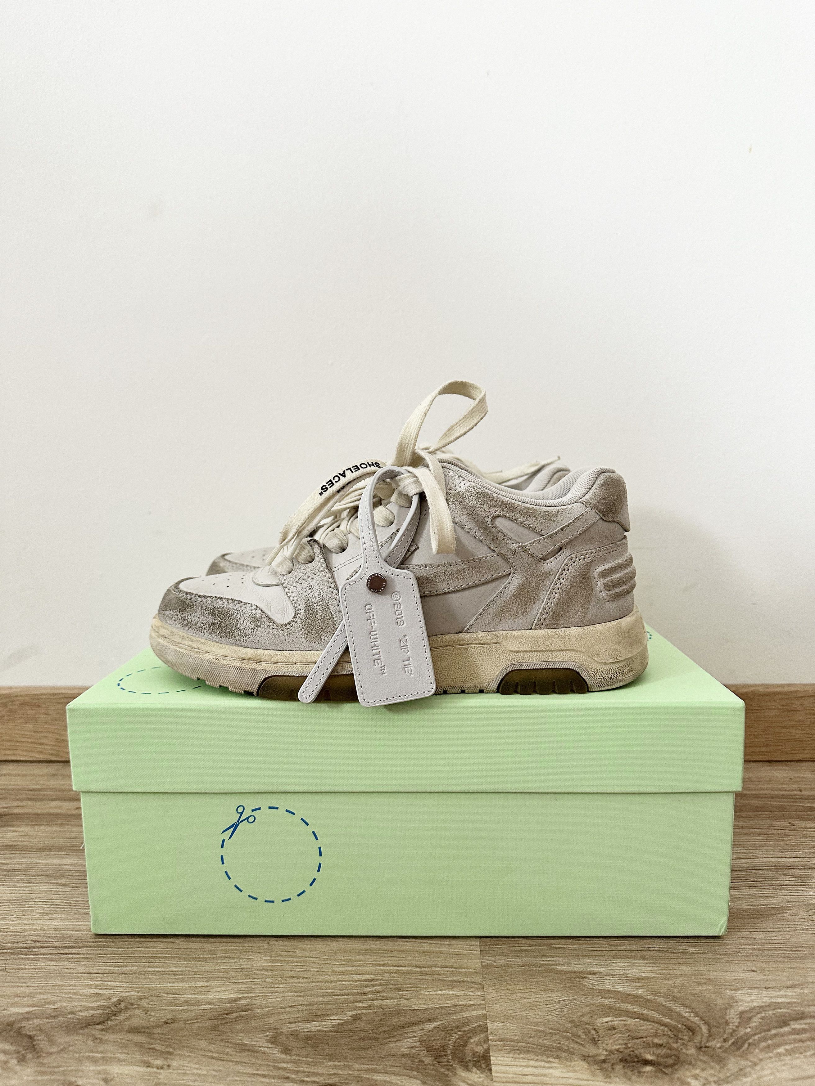 Off-White Off White Out of Office Vintage Leather Sneakers Size US 7 / IT 37 - 1 Thumbnail