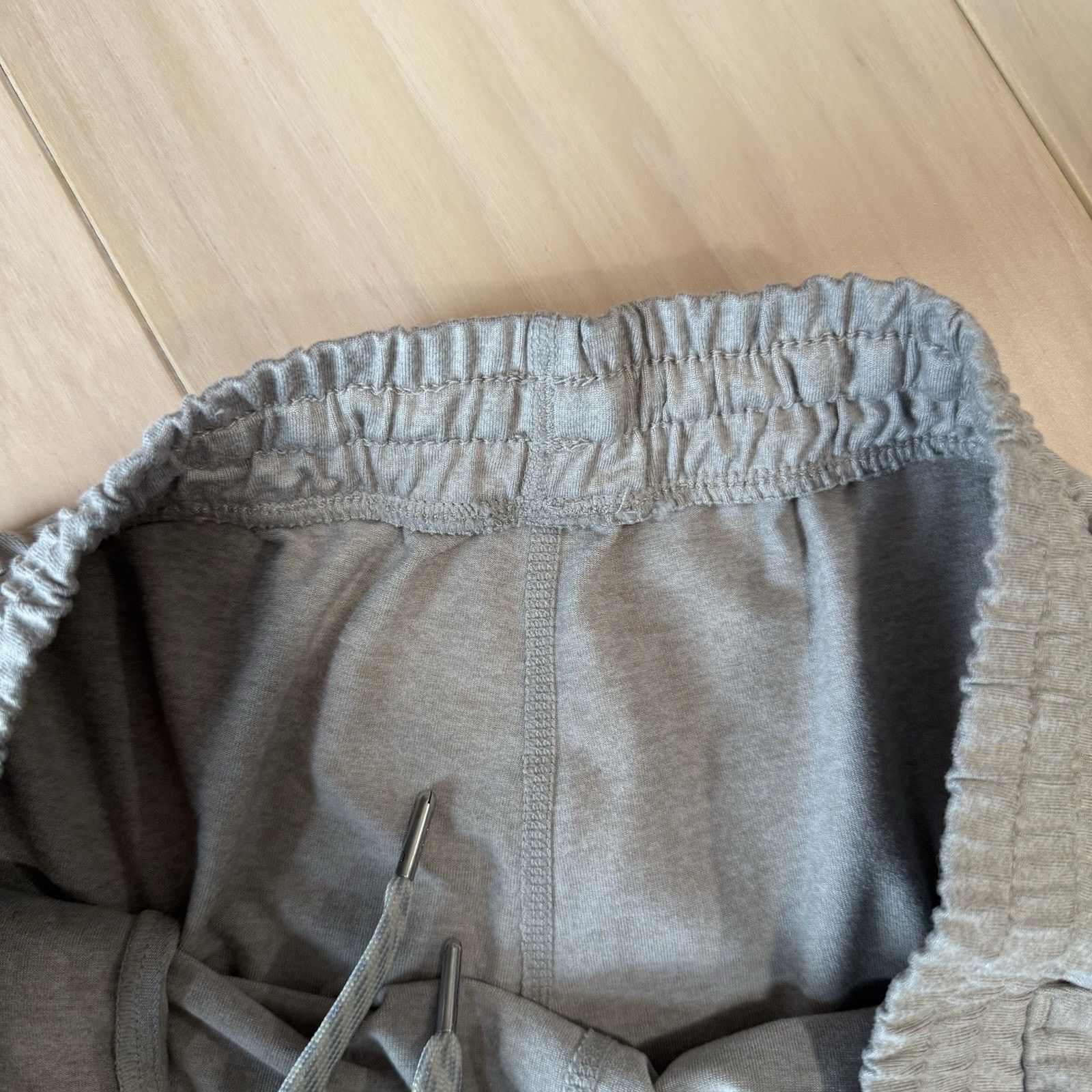 Vuori Vuori Boyfriend Jogger Women's S Beige Comfy Sweatpants Size 27" / US 4 / IT 40 - 5 Thumbnail