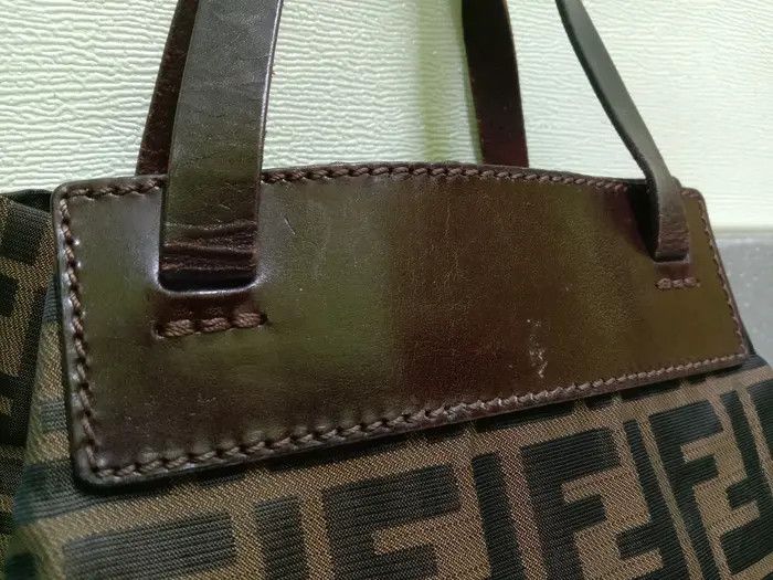 Fendi Authentic Vintage Fendi Bag Size ONE SIZE - 6 Thumbnail