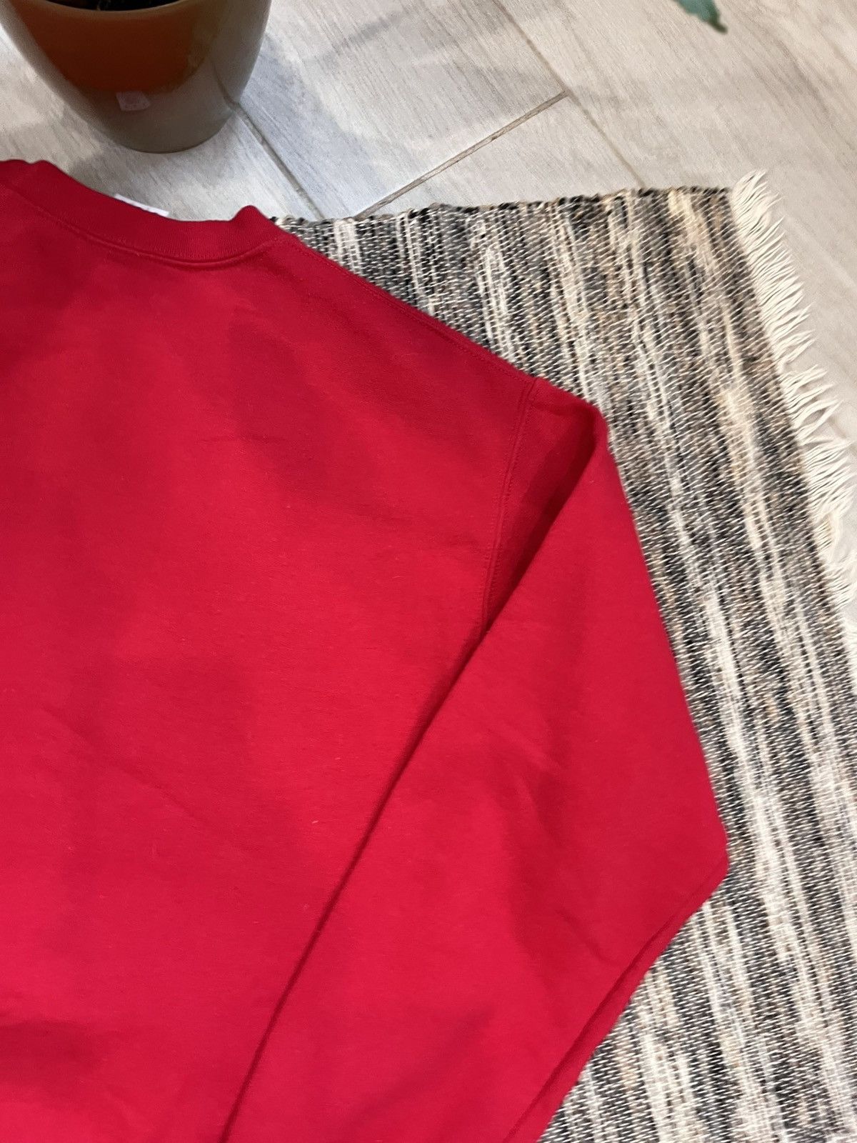 Gildan × Vintage Vintage Gilden Blank Sweatshirt red fleece loose fit Size US M / EU 48-50 / 2 - 13 Thumbnail