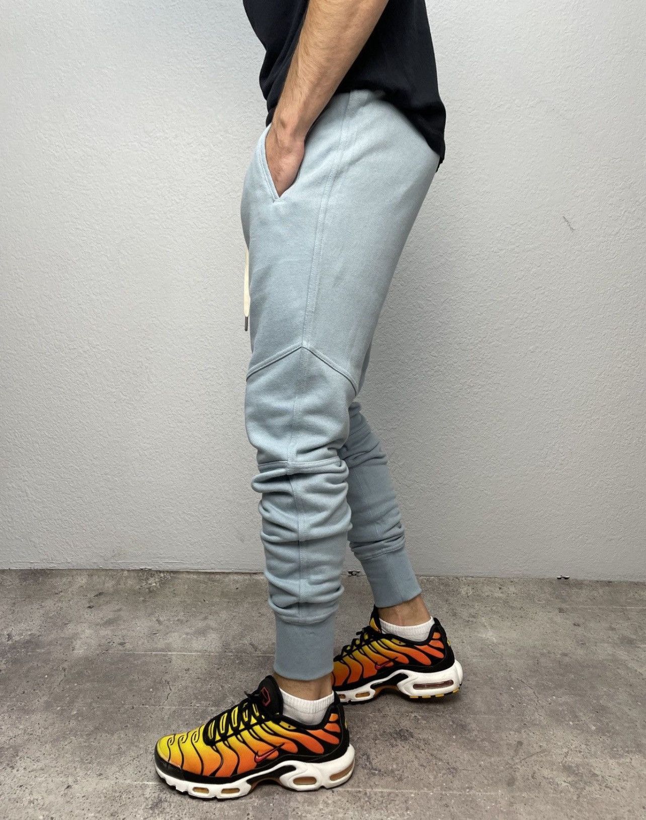 John Varvatos John Elliott Escobar Sweatpants - Glacier Blue Size US 30 / EU 46 - 3 Thumbnail