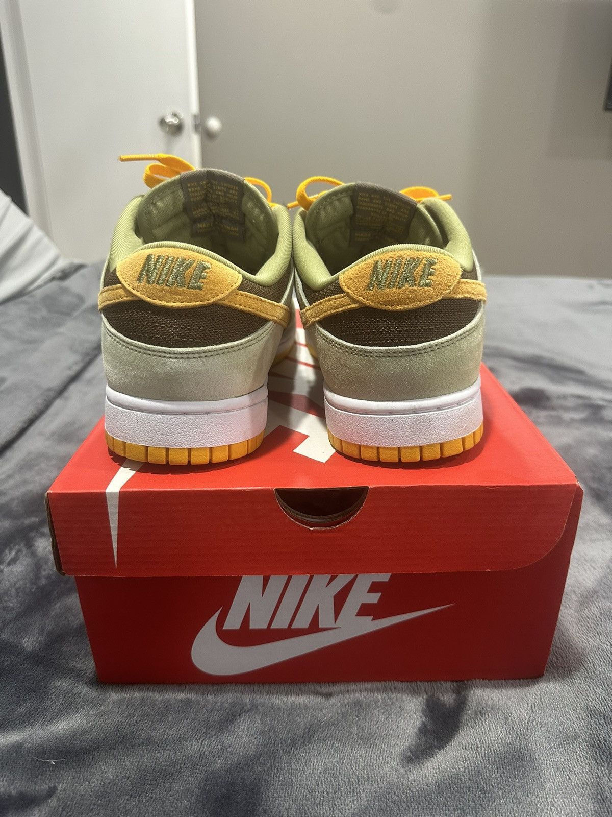 Nike Nike Dunk Low Dusty Olive Size US 9.5 / EU 42-43 - 4 Thumbnail