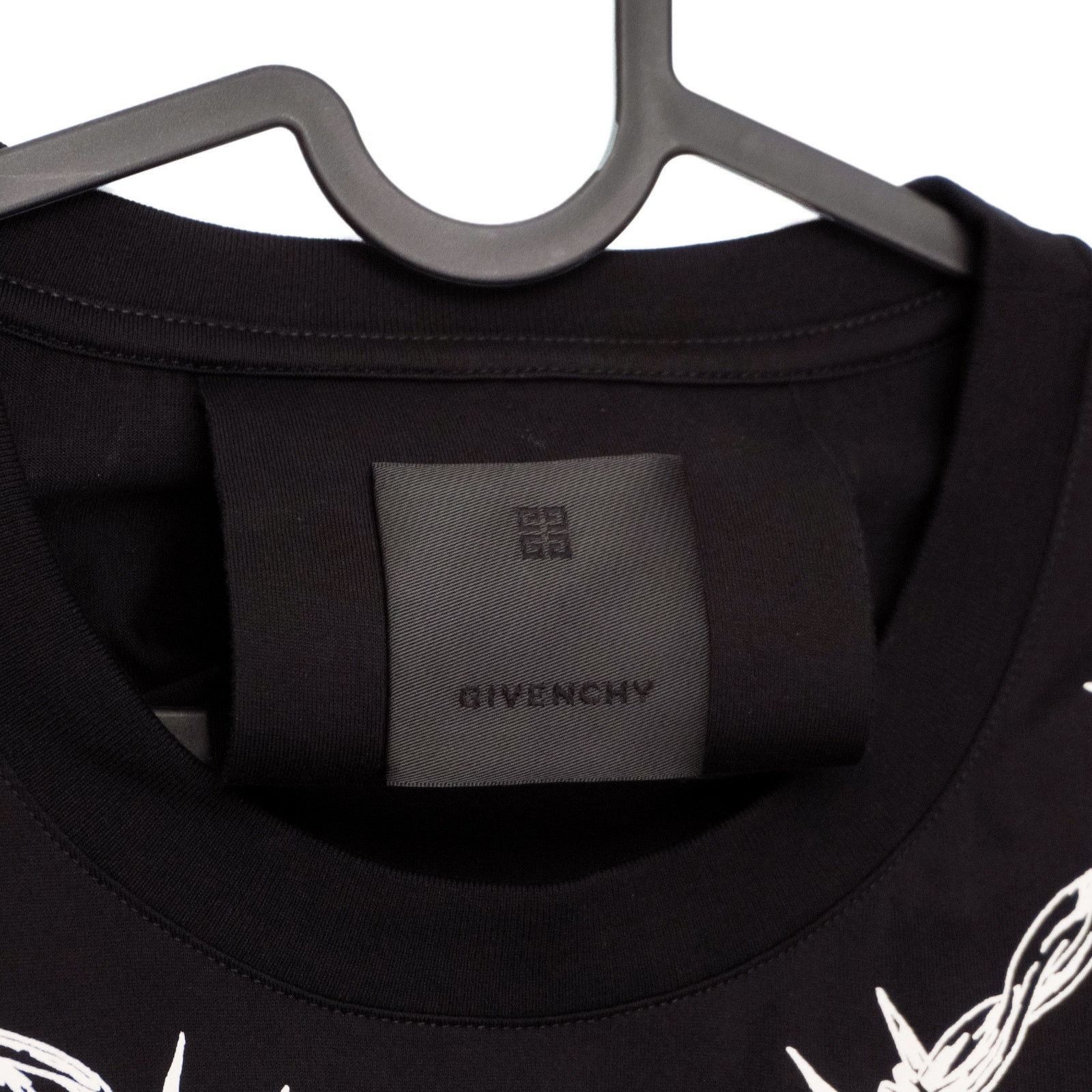 Givenchy Givenchy Barbed Iconic Gothic Logo Print Oversized Tee Shirt Size US L / EU 52-54 / 3 - 8 Thumbnail