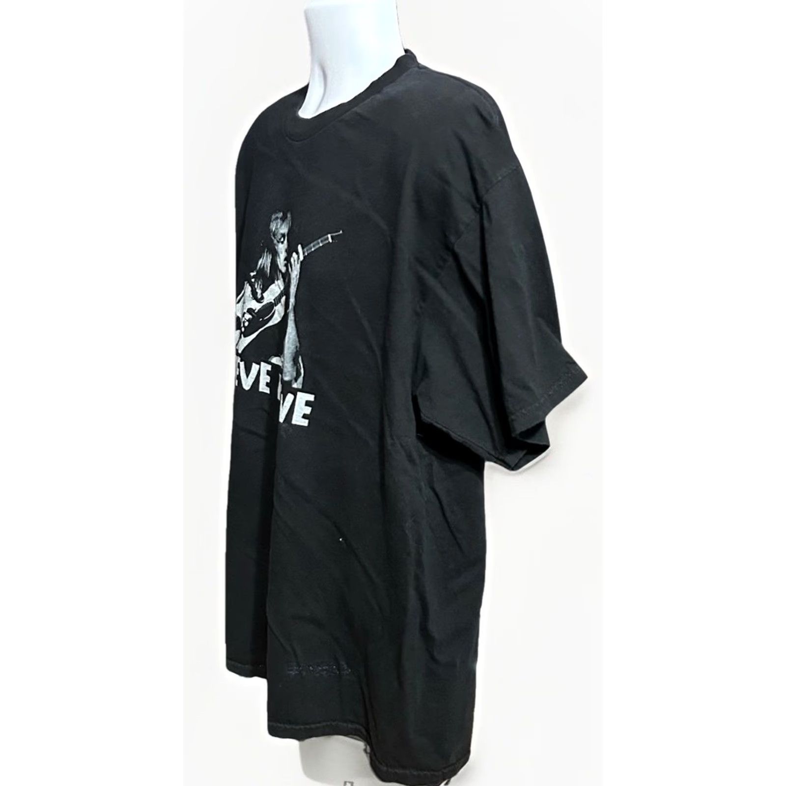 Vintage VINTAGE Steve Howe Shirt Men XL Black Short Sleeve Front Graphic Guitarist Rock Band Size US XL / EU 56 / 4 - 3 Thumbnail
