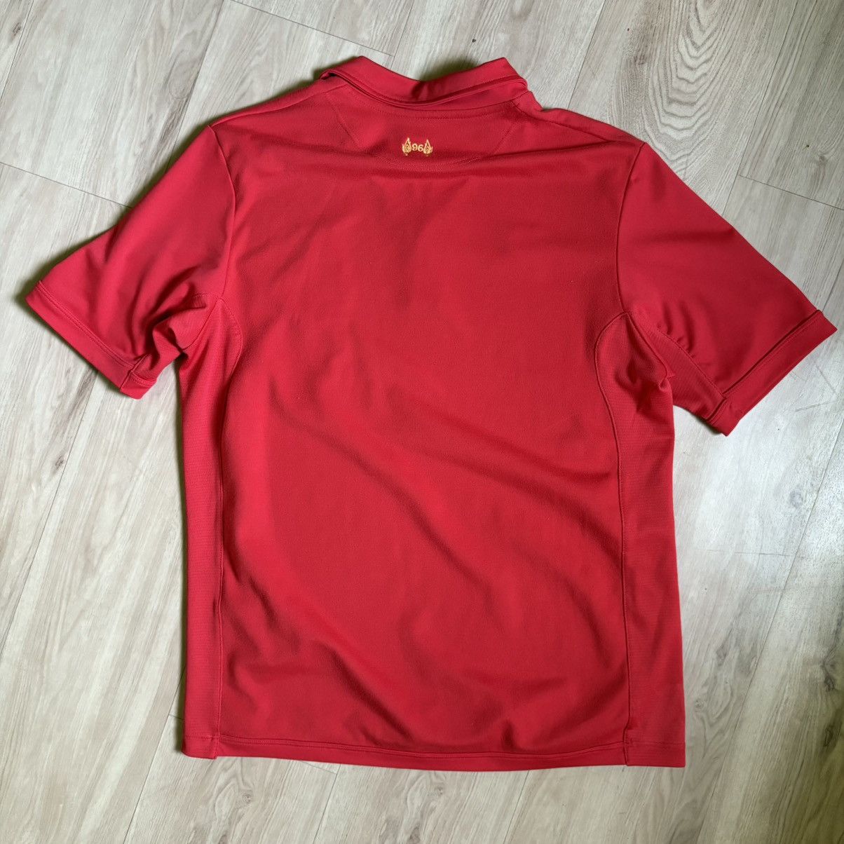 Vintage 2012 Liverpool Warrior Home Size US M / EU 48-50 / 2 - 7 Thumbnail