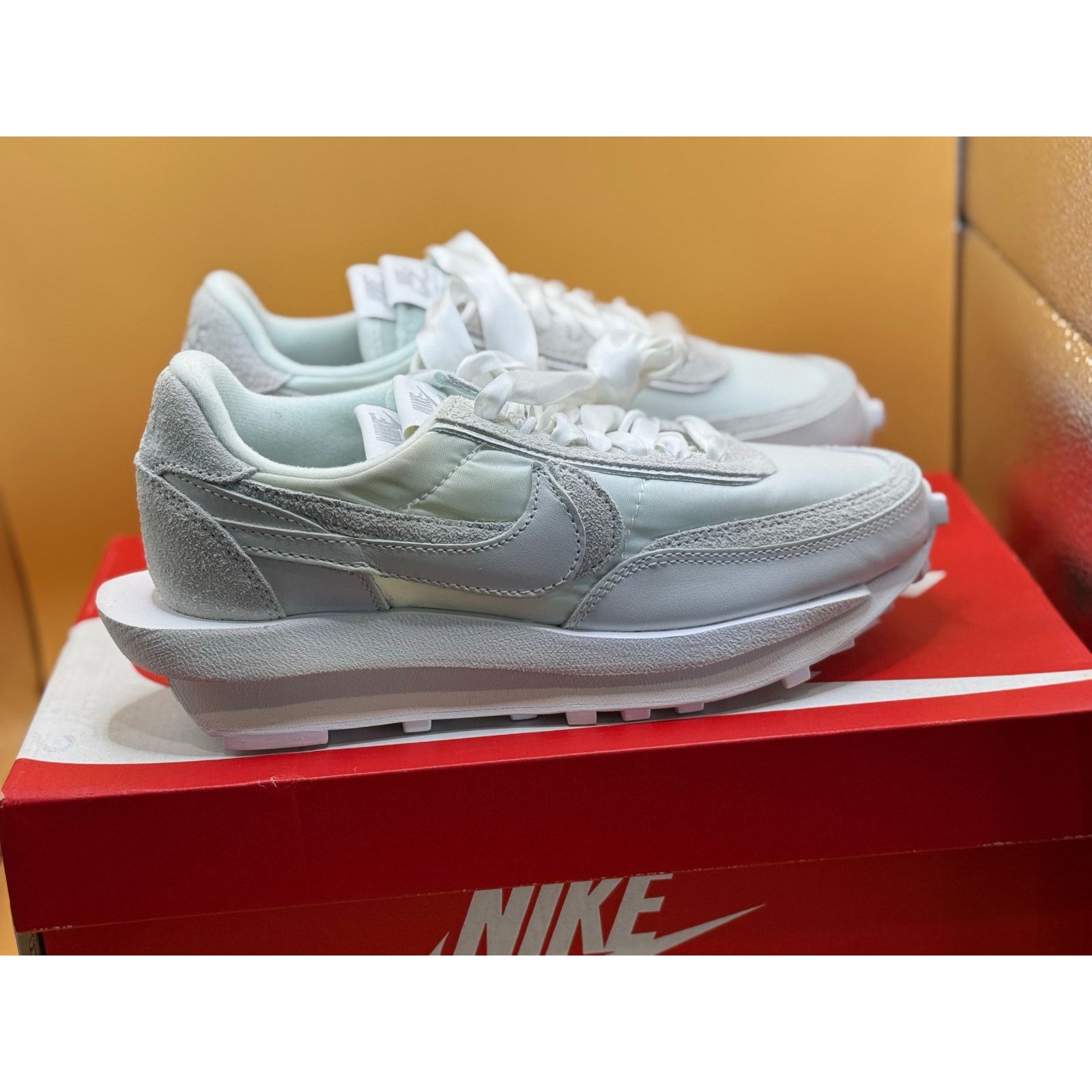Nike × Sacai Nike LD Waffle Sacai White Nylon Size 5.5m 7w Size US 5.5 / EU 38 - 1 Thumbnail