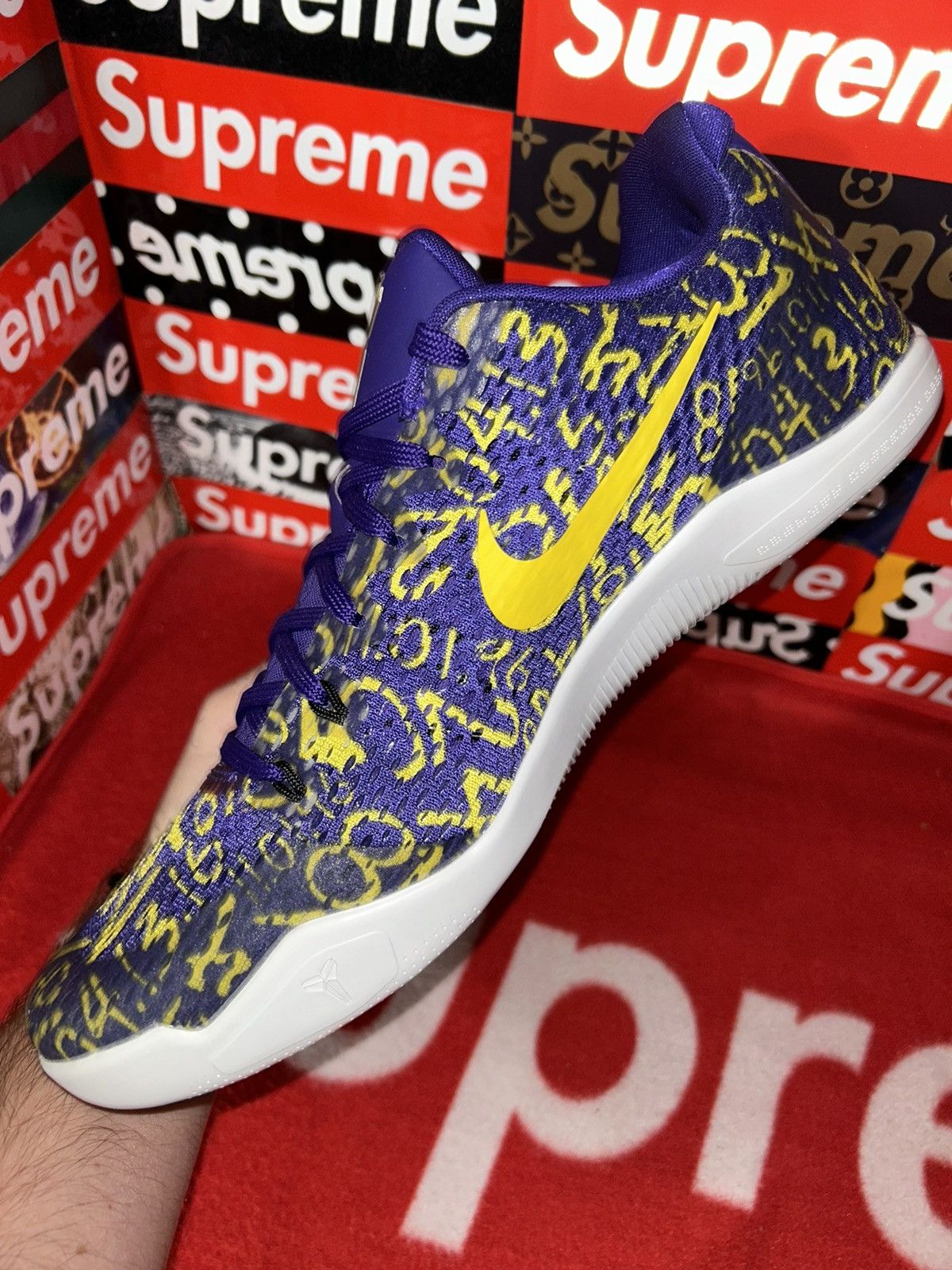 Nike Nike Kobe 11 'Mamba Day' ID 865773-991 size 12 Size US 12 / EU 45 - 10 Thumbnail