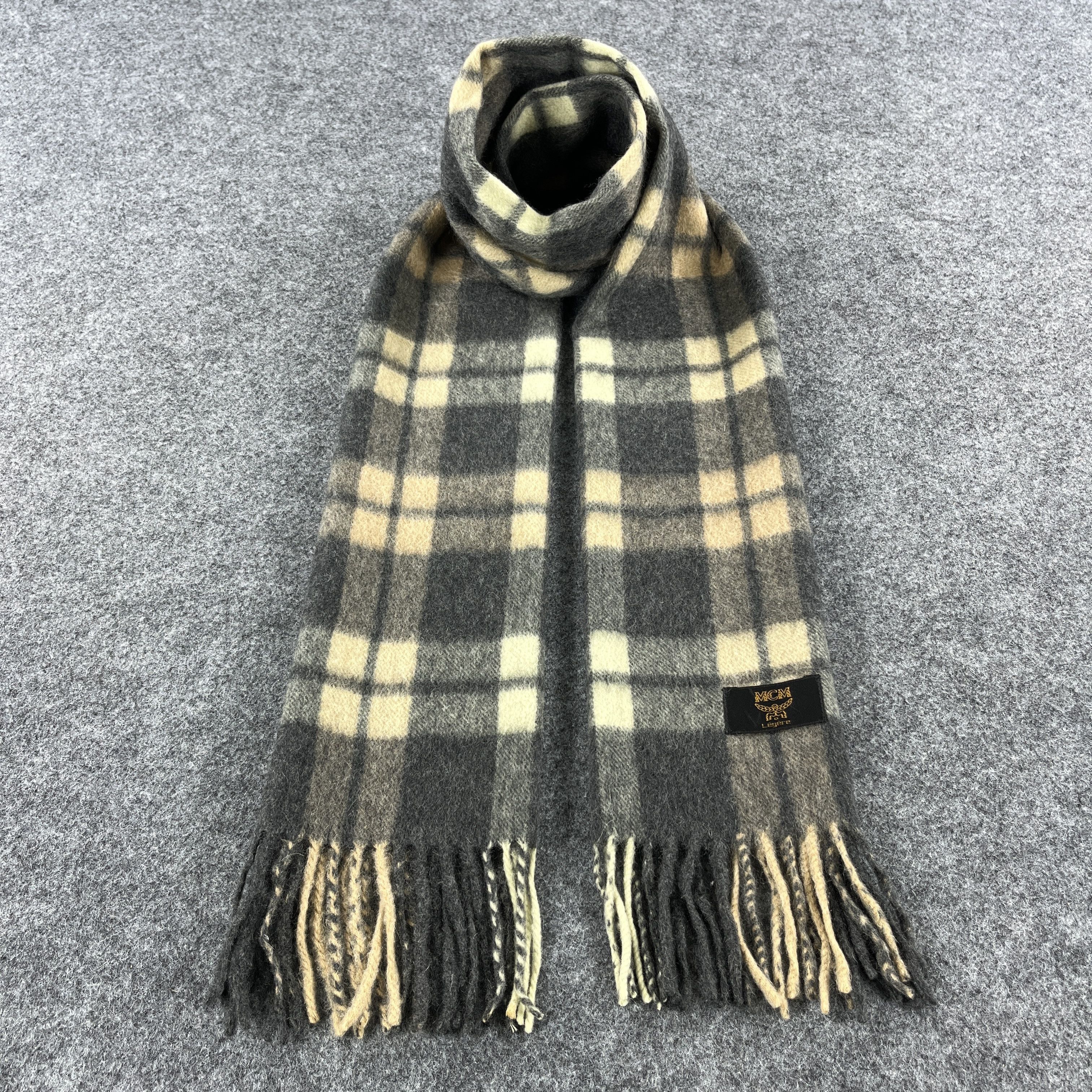 MCM MCM Scarf / Muffler / Neckwear K014 Size ONE SIZE - 1 Thumbnail
