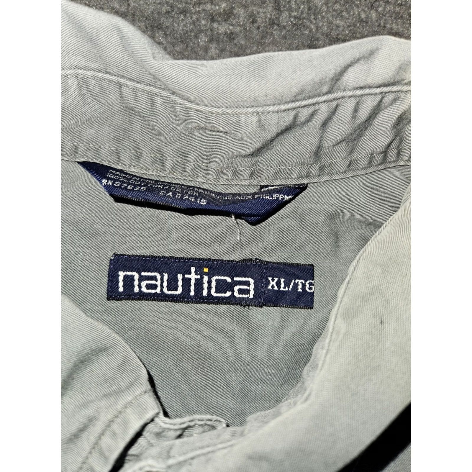 Nautica VINTAGE Nautica Shirt Mens XL Gray Button Down Men Long Sleeve Embroidered Y2K Size US XL / EU 56 / 4 - 2 Thumbnail