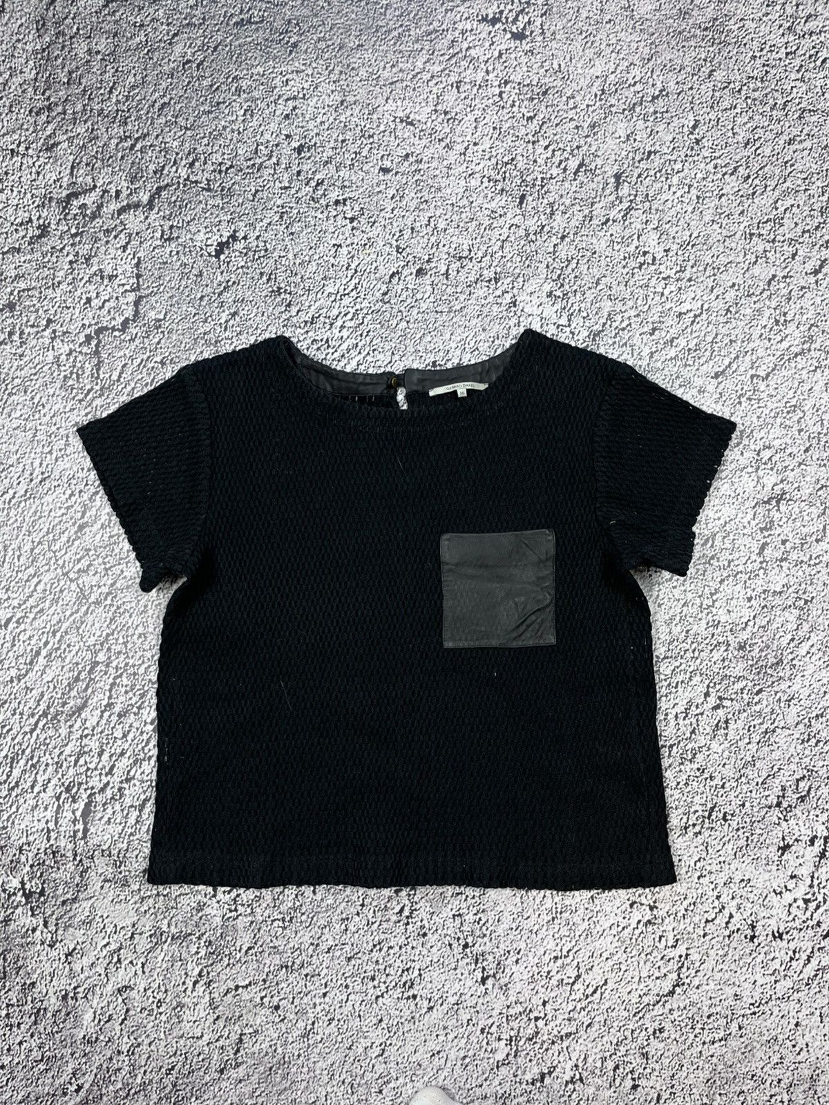Gerard Darel Vintage Gerard Darel Leather Pocket Knit Mesh Top Tee Size XS / US 0-2 / IT 36-38 - 1 Thumbnail