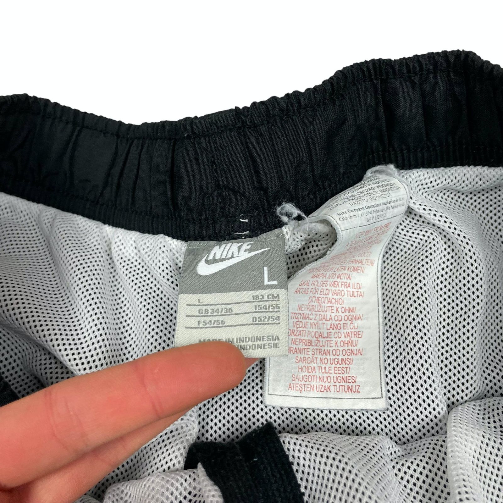 Nike × Vintage Nike Mens Black Drawstring Swoosh Logo Athletic Shorts Large Size US 32 / EU 48 - 8 Thumbnail